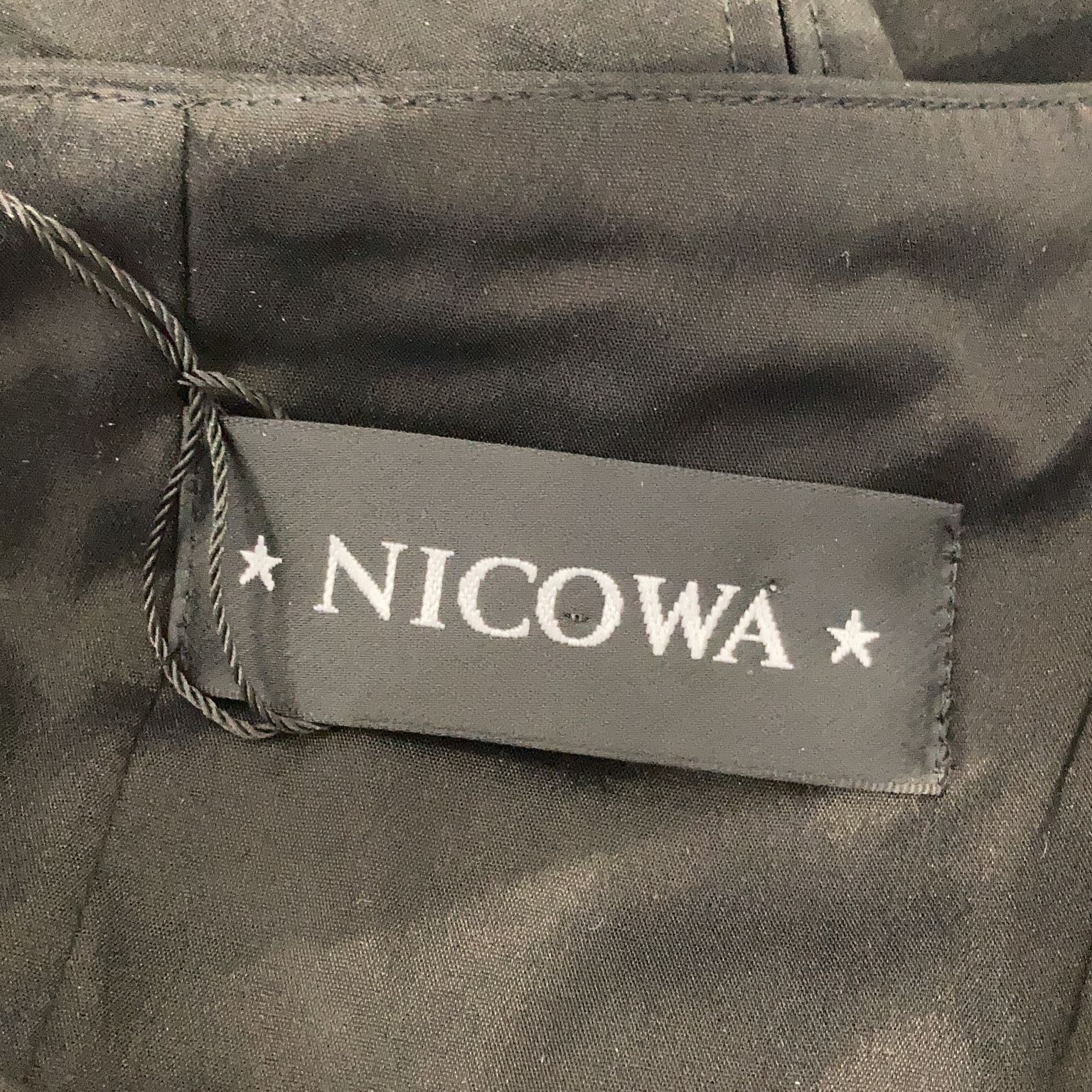 Nicowa