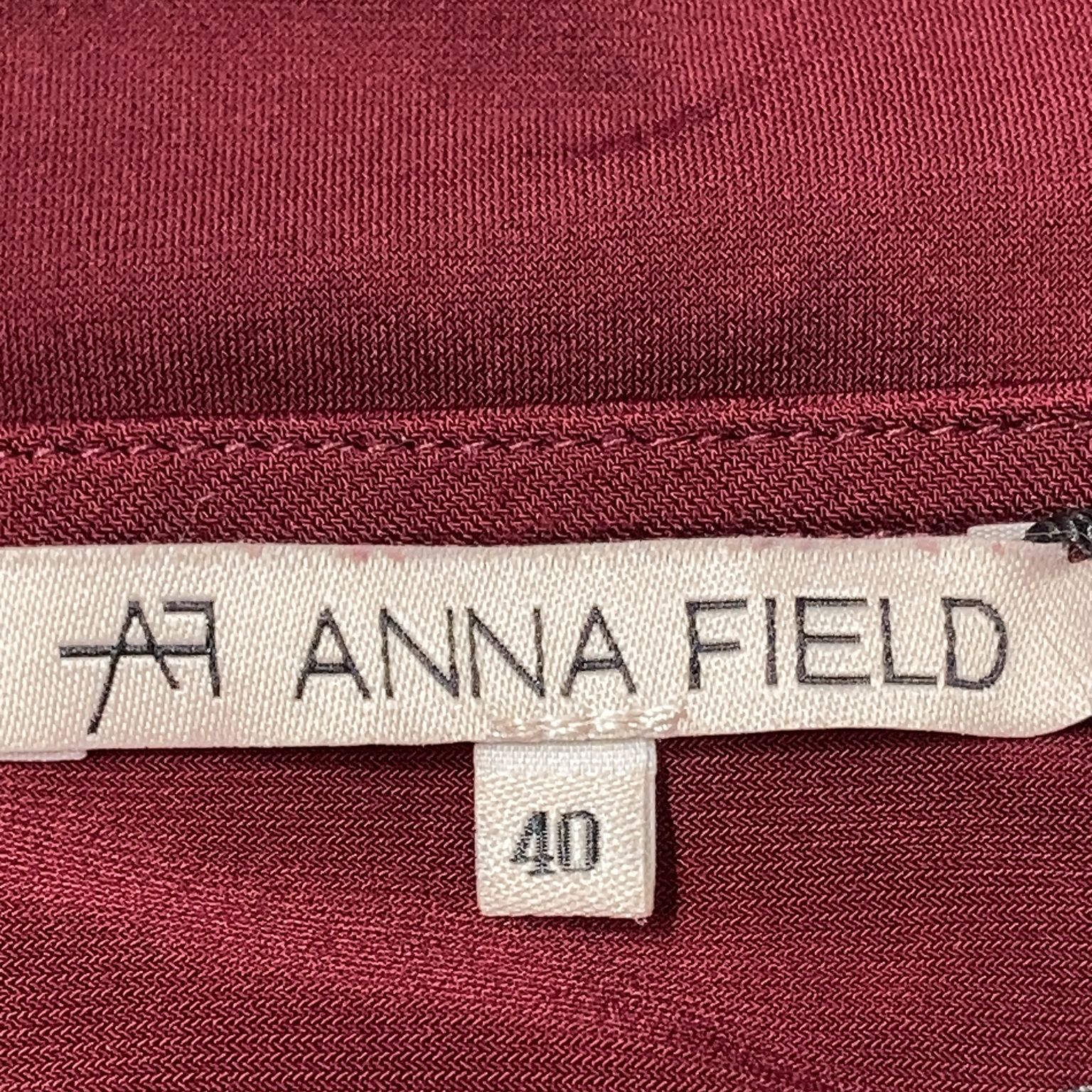 Anna Field