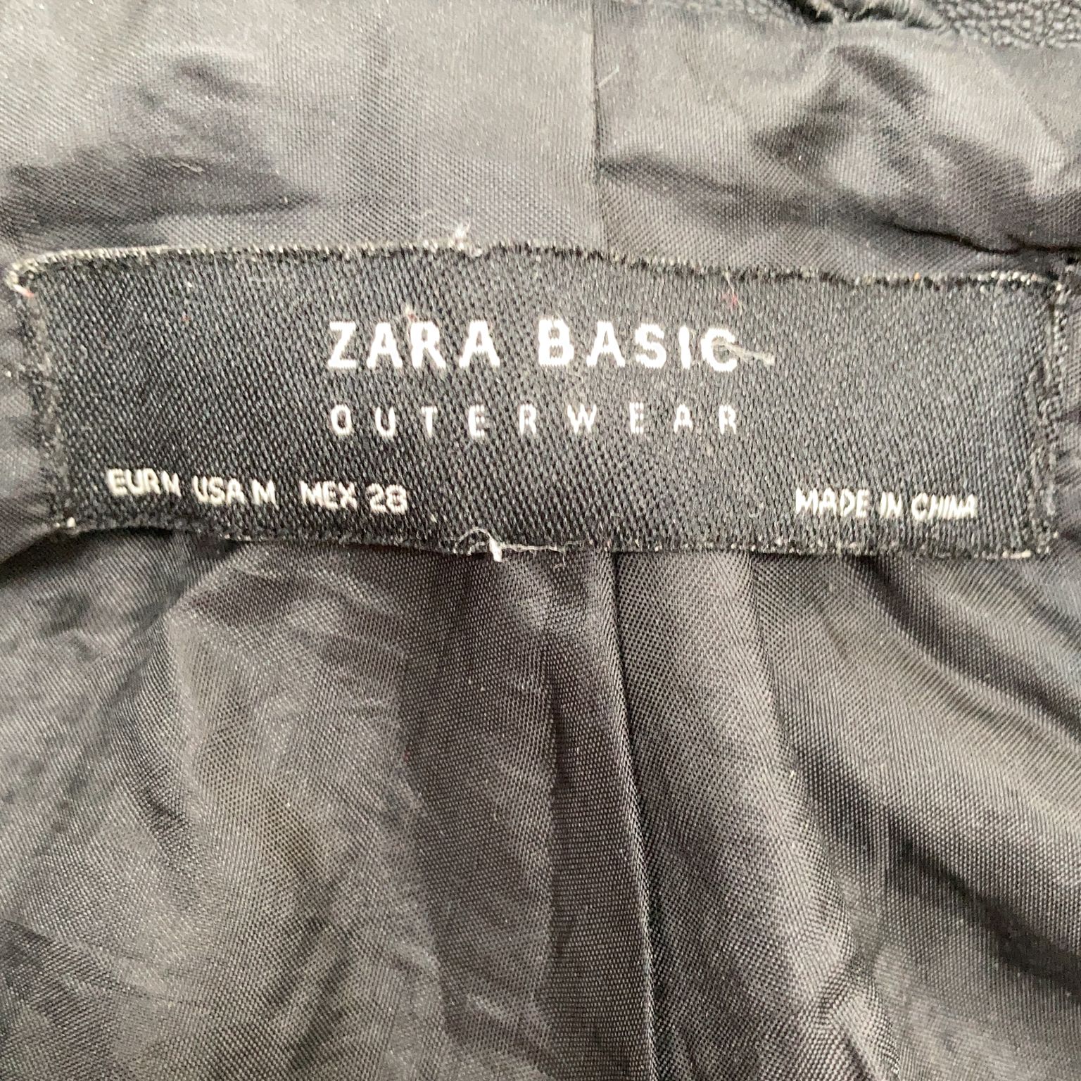 Zara Basic