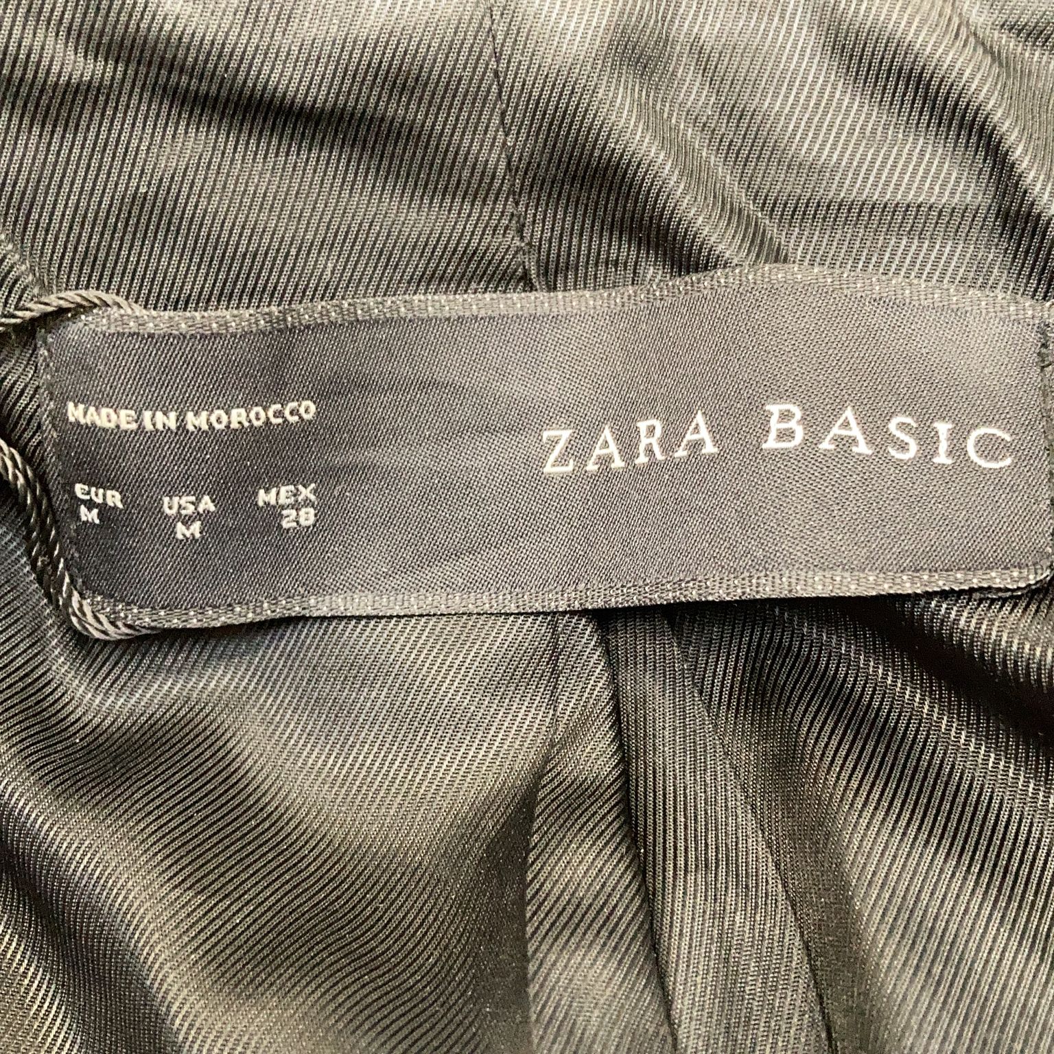 Zara Basic