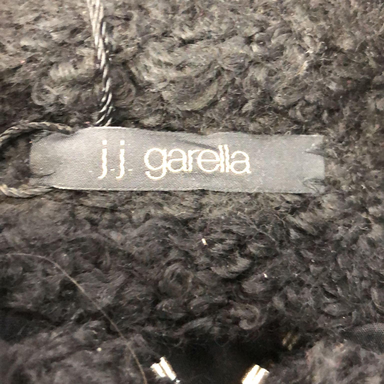 JJ. Garella