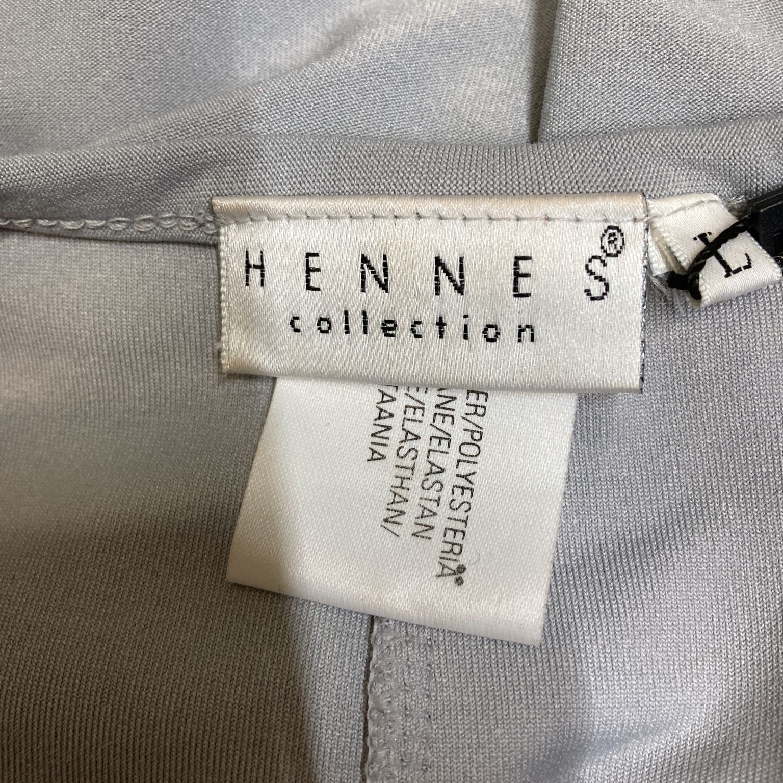 Hennes Collection