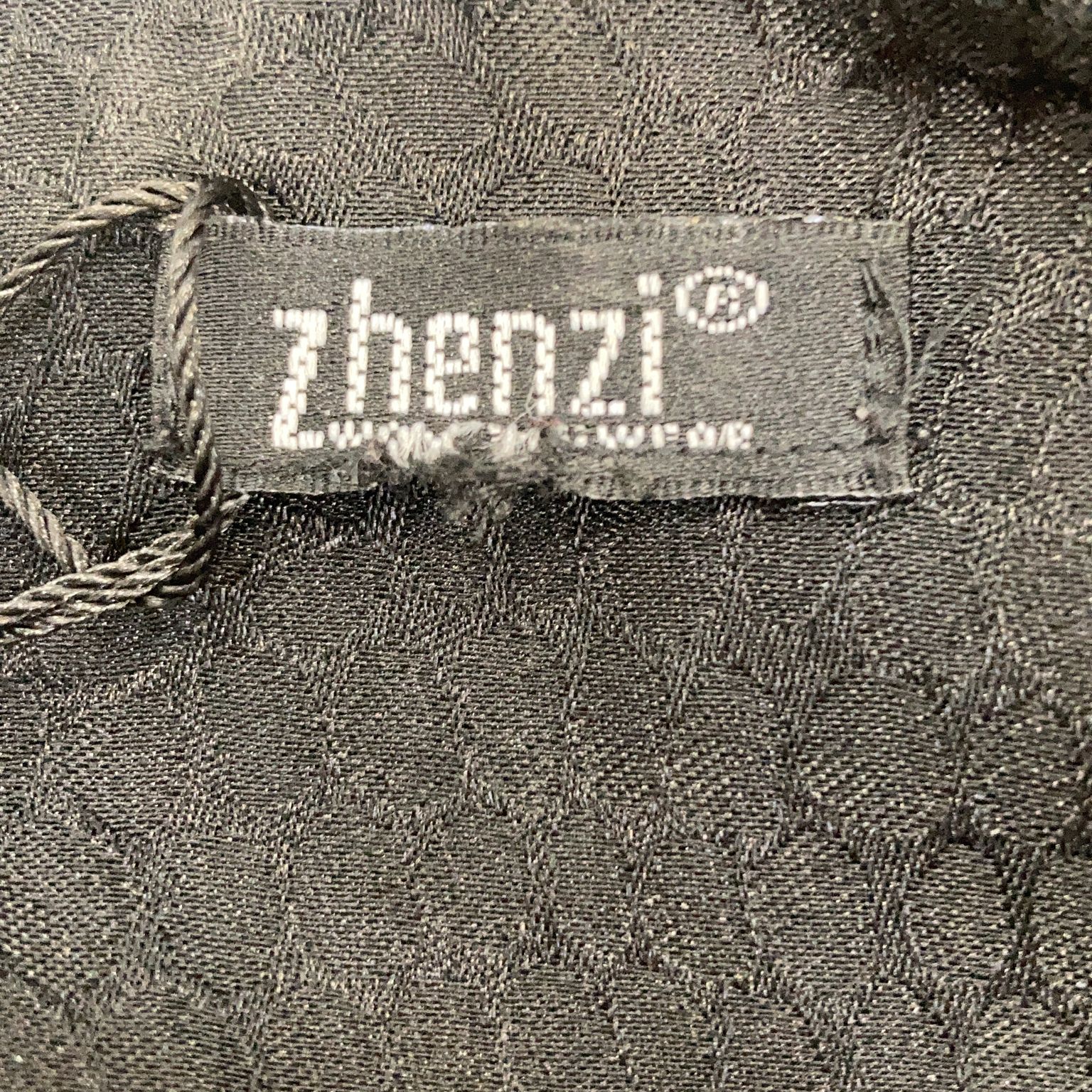 Zhenzi Woven