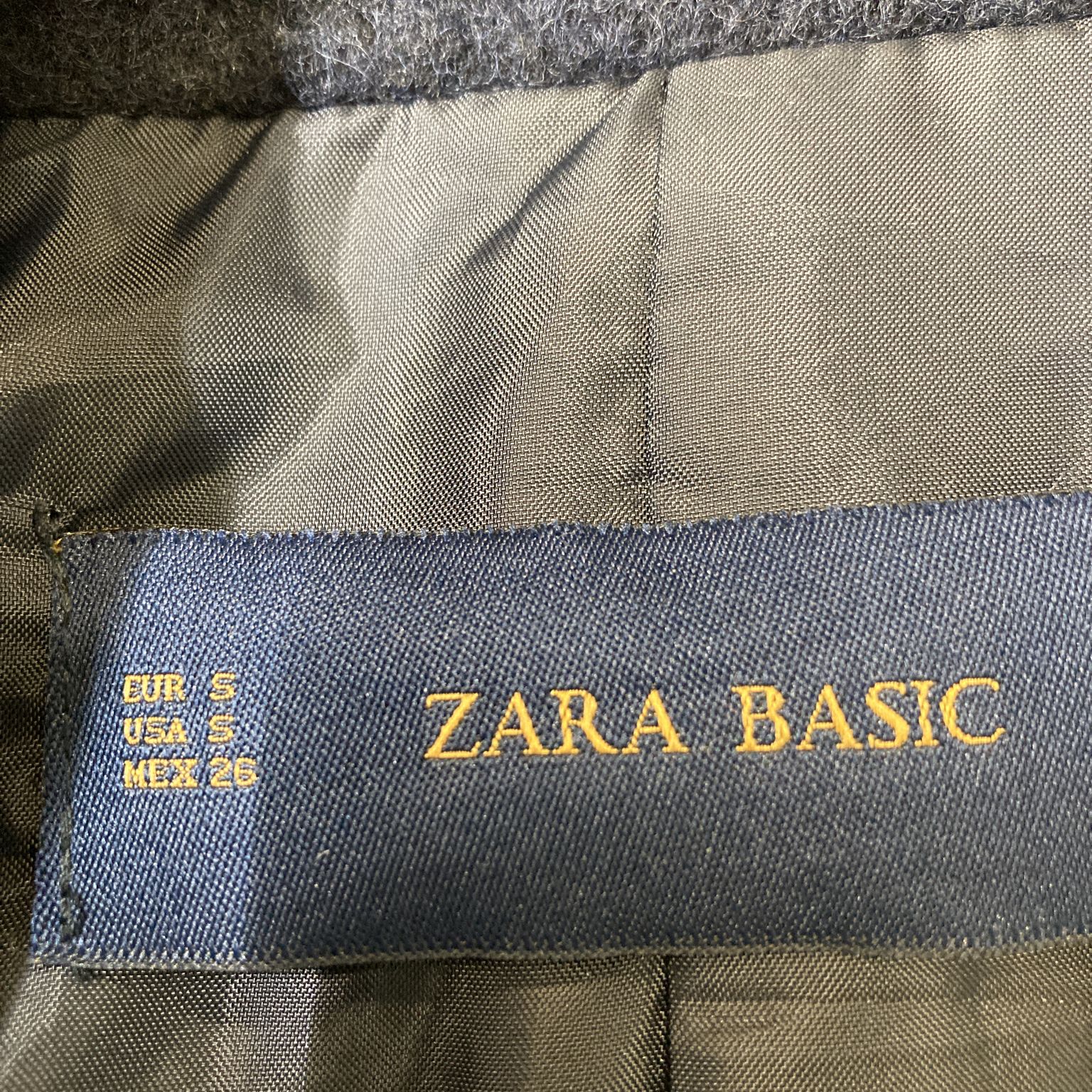 Zara Basic