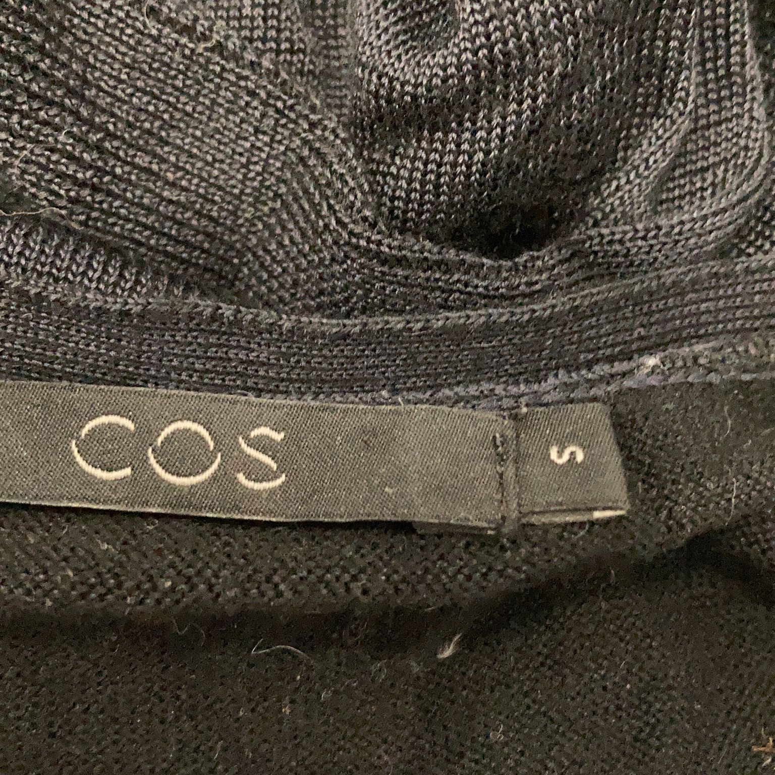 COS