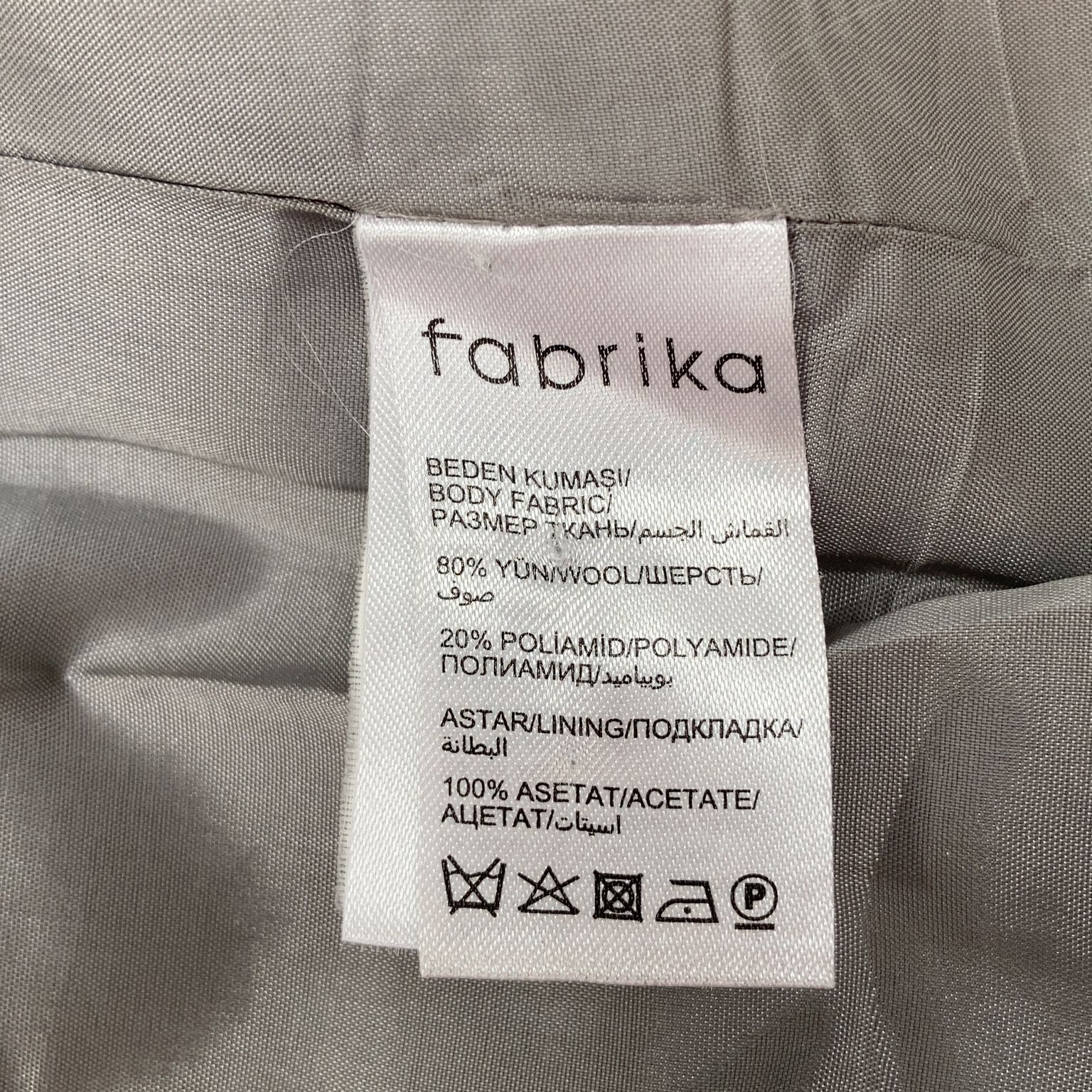 Fabrika