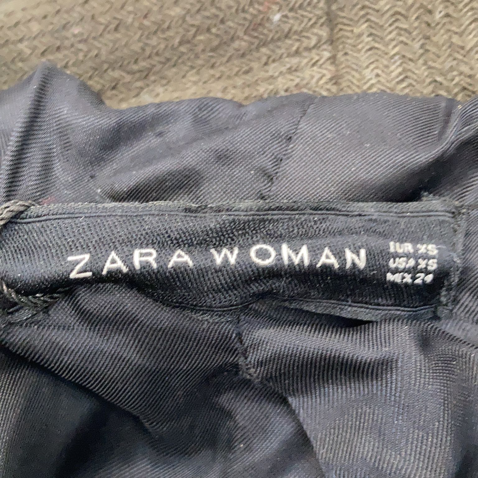 Zara Woman