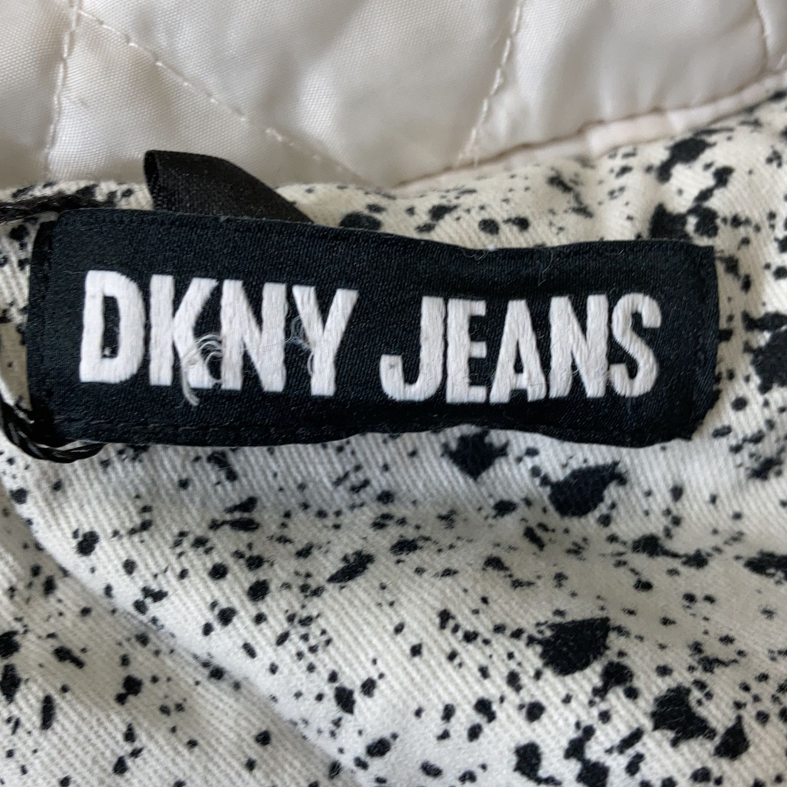 DKNY Jeans