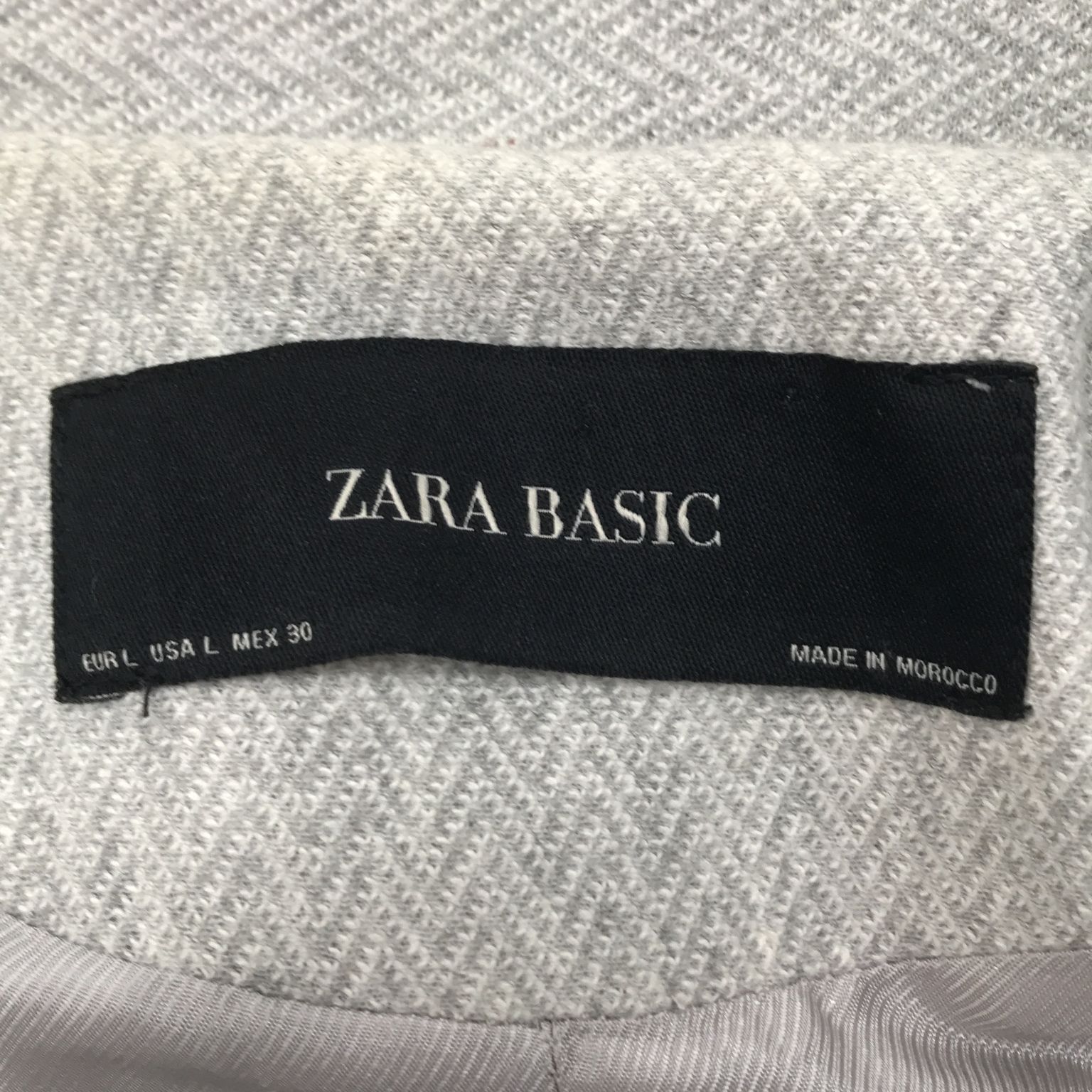 Zara Basic