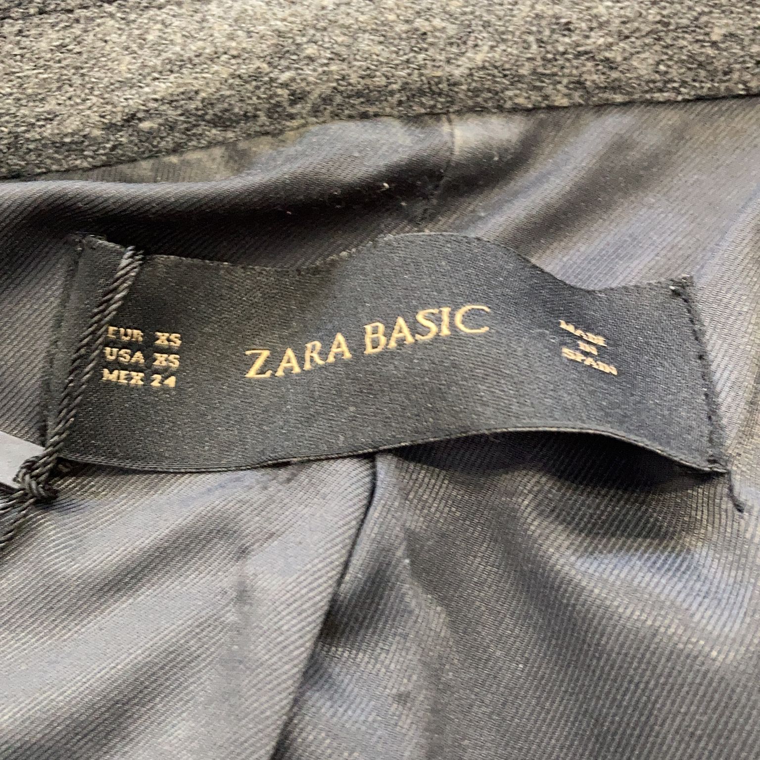 Zara Basic