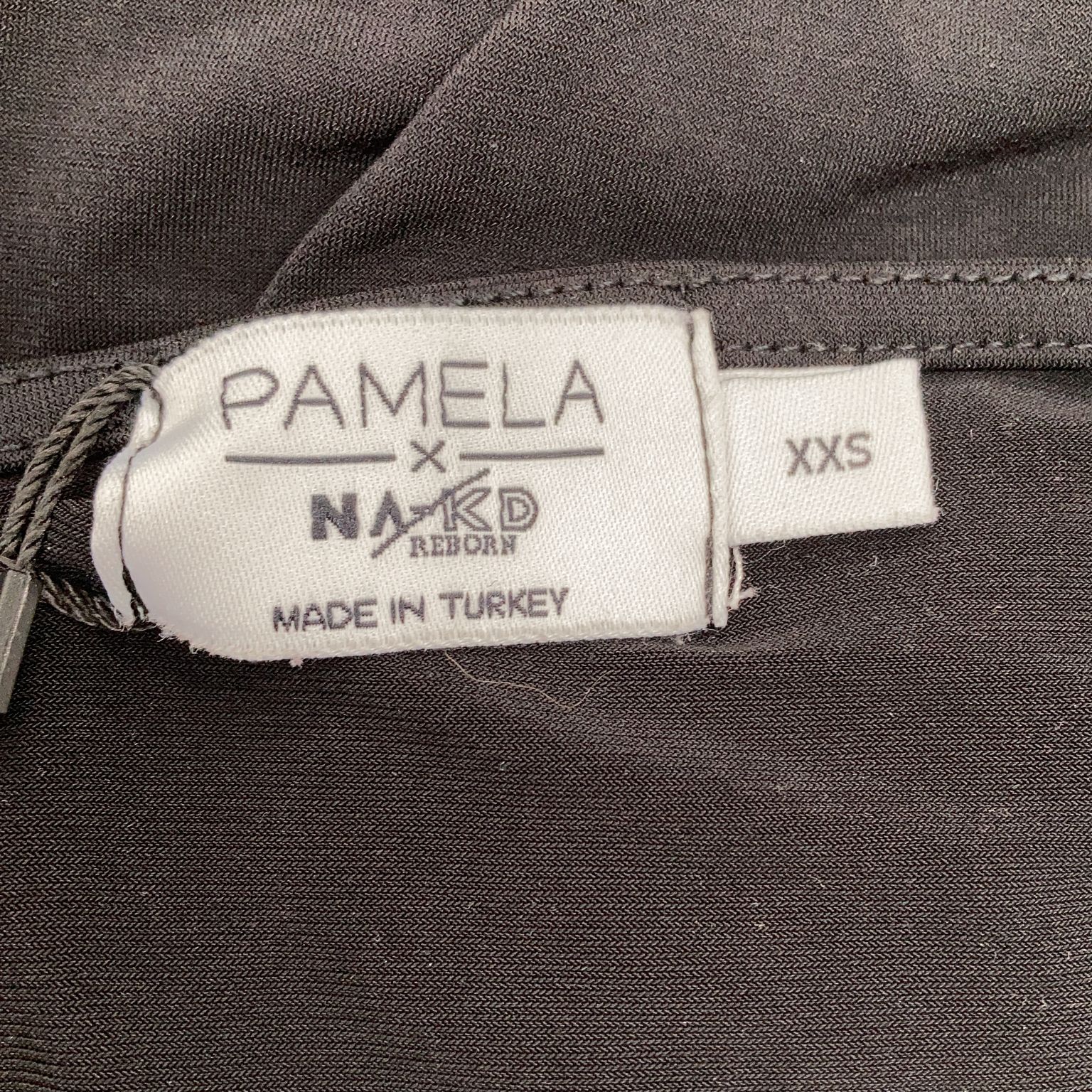 Pamela x NA-KD