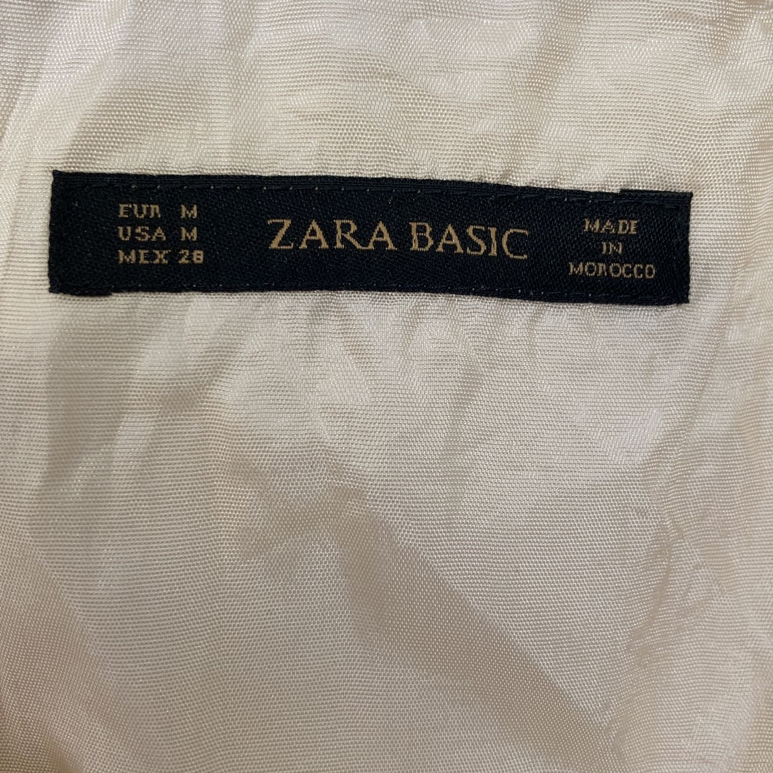 Zara Basic