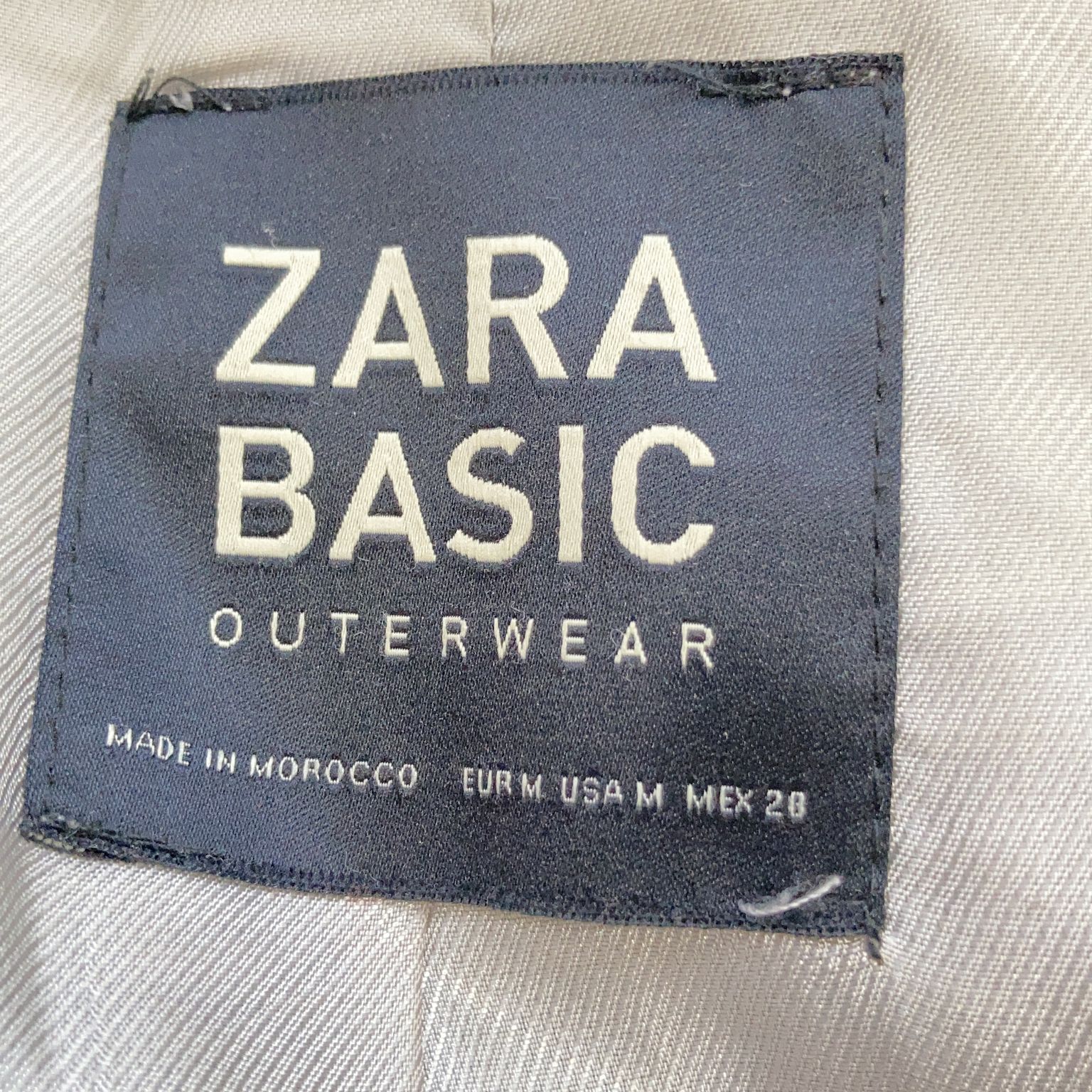 Zara Basic