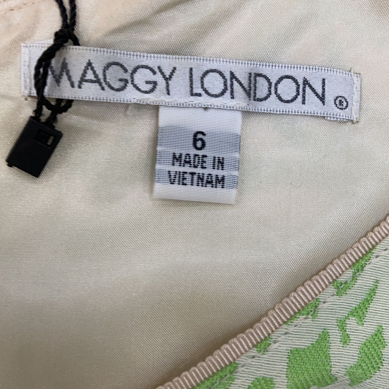 Maggy London