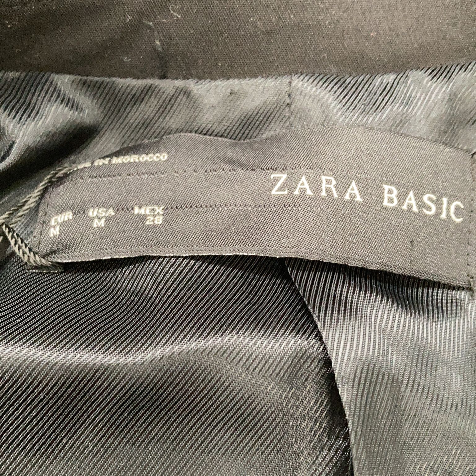 Zara Basic