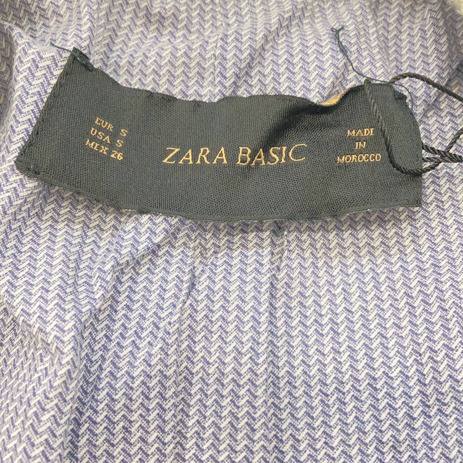 Zara Basic