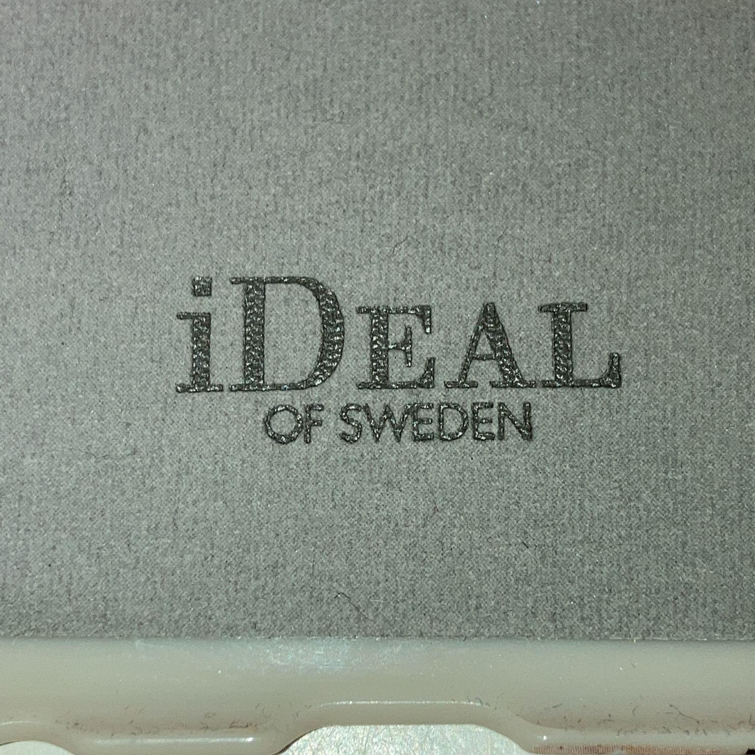 iDeal of Sweden