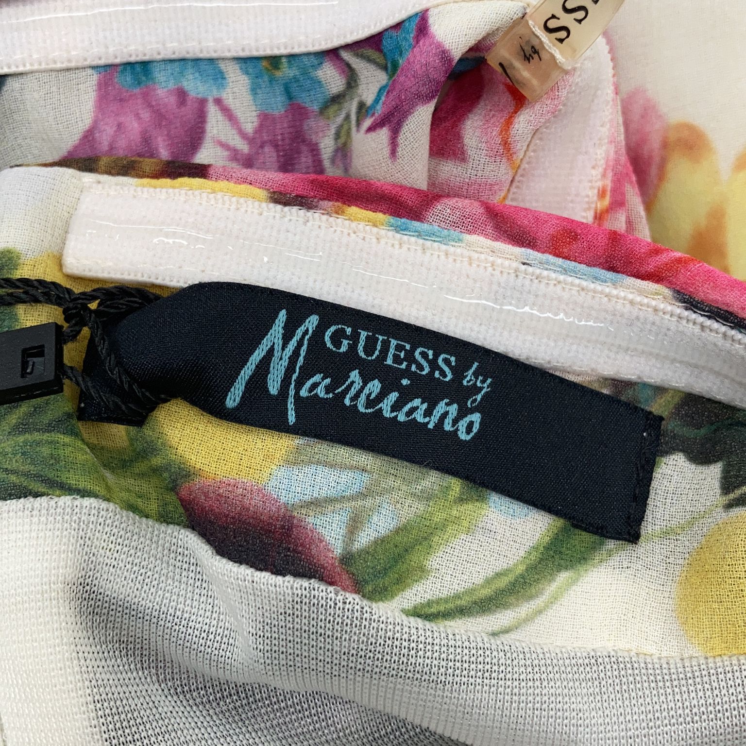 Guess by Marciano