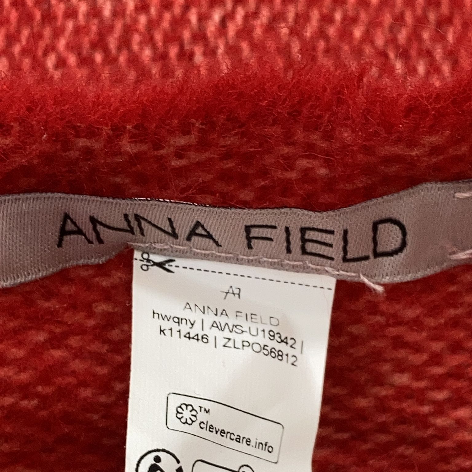 Anna Field