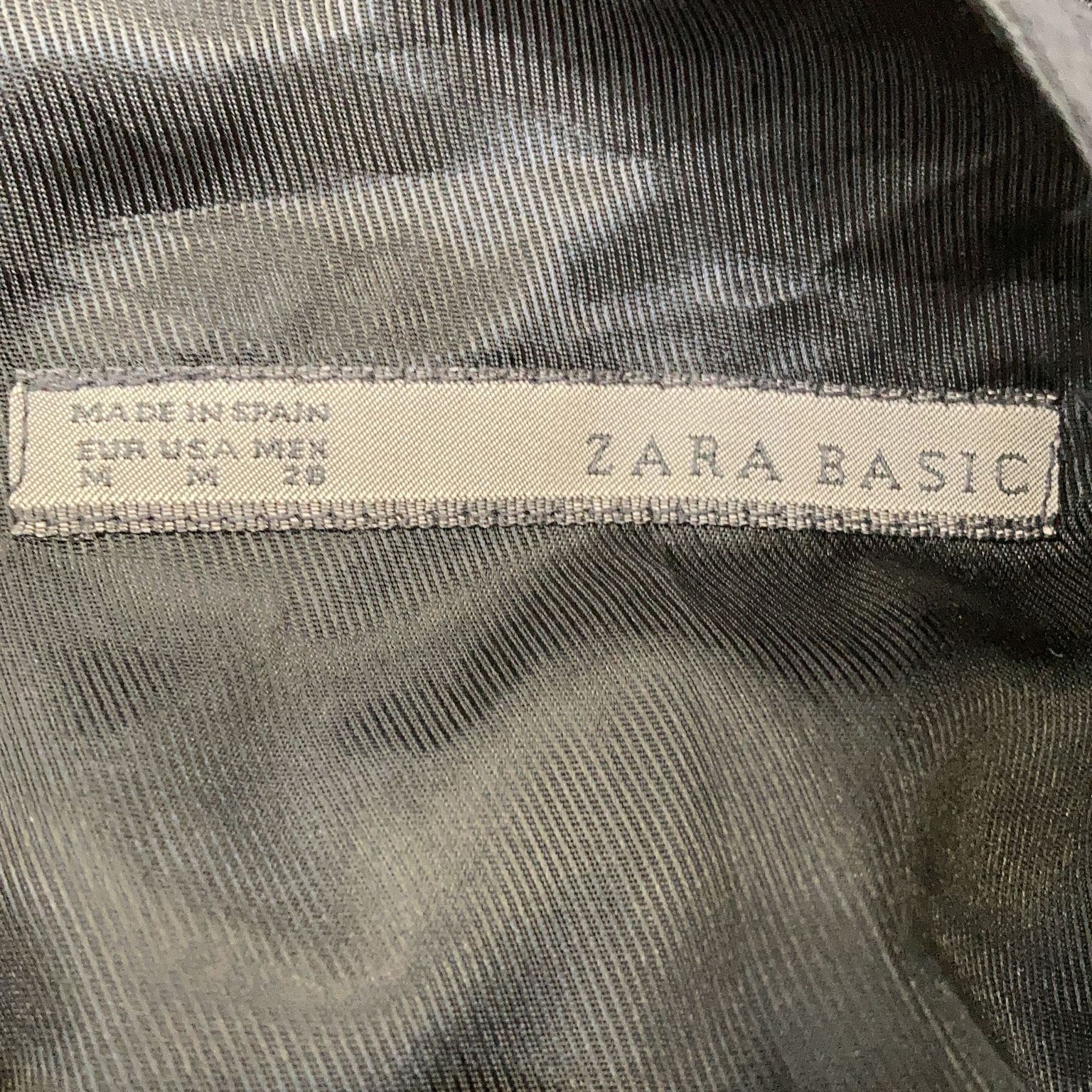 Zara Basic