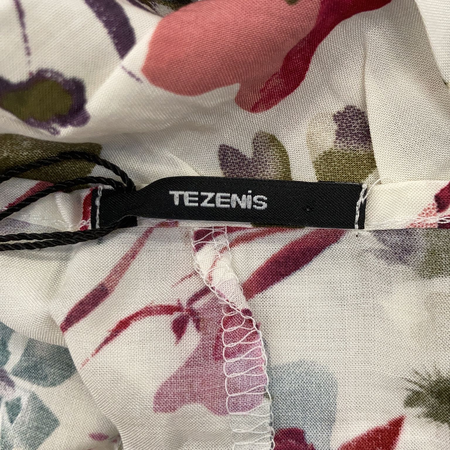 Tezenis