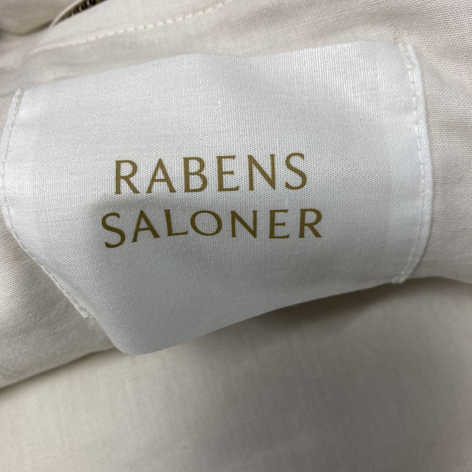 Rabens Saloner