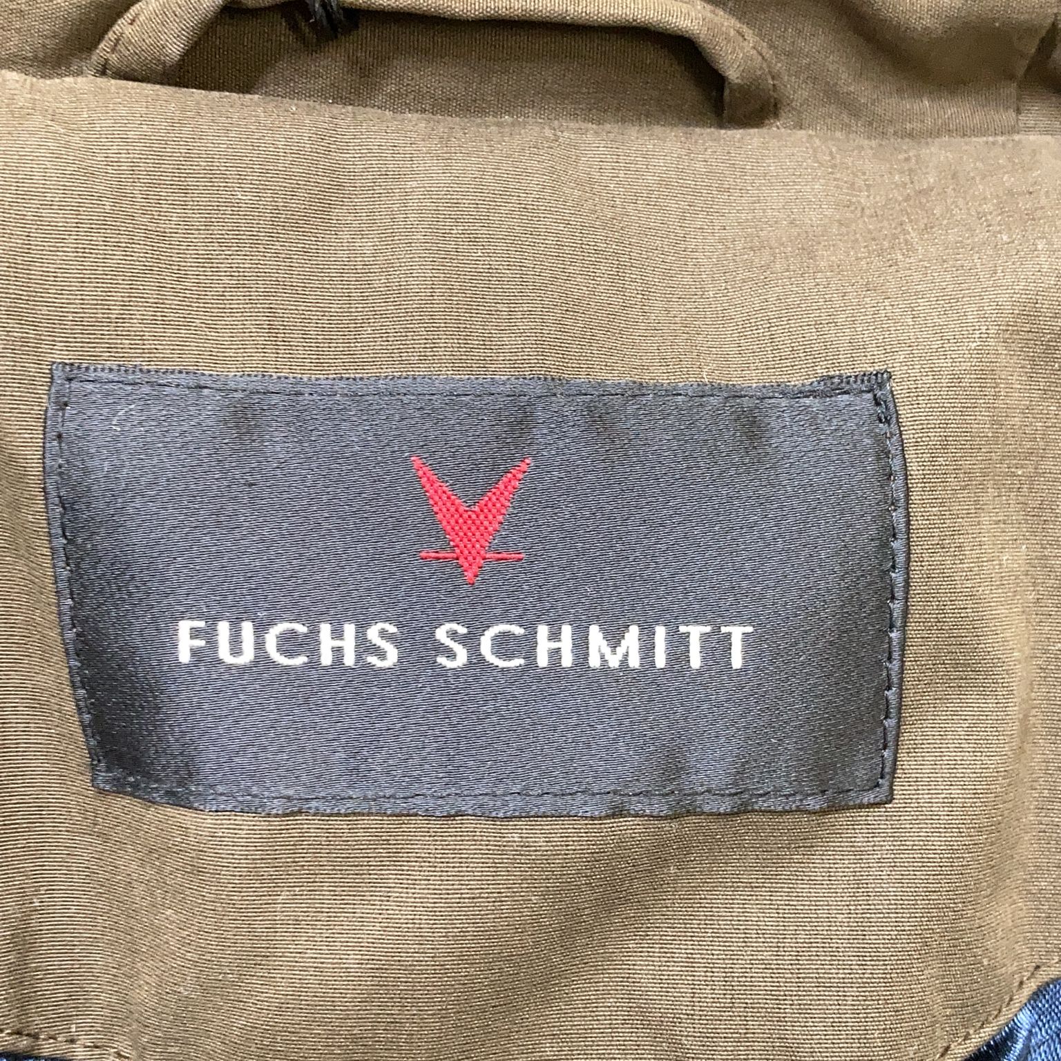 Fuchs Schmitt