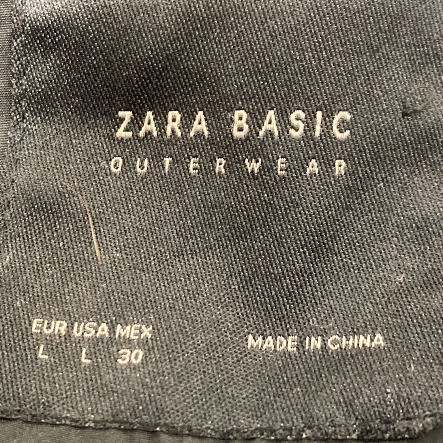 Zara Basic