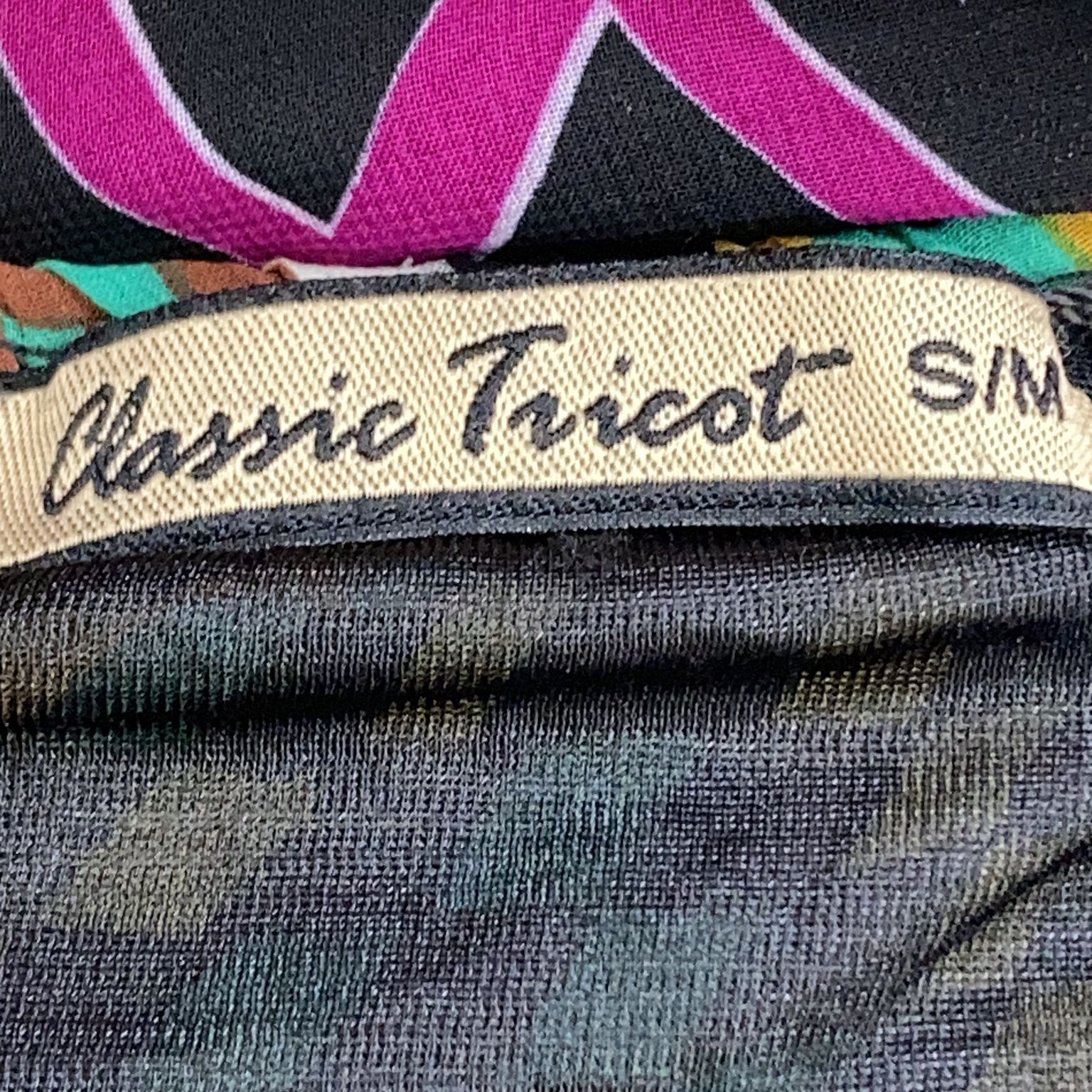 Classic Tricot