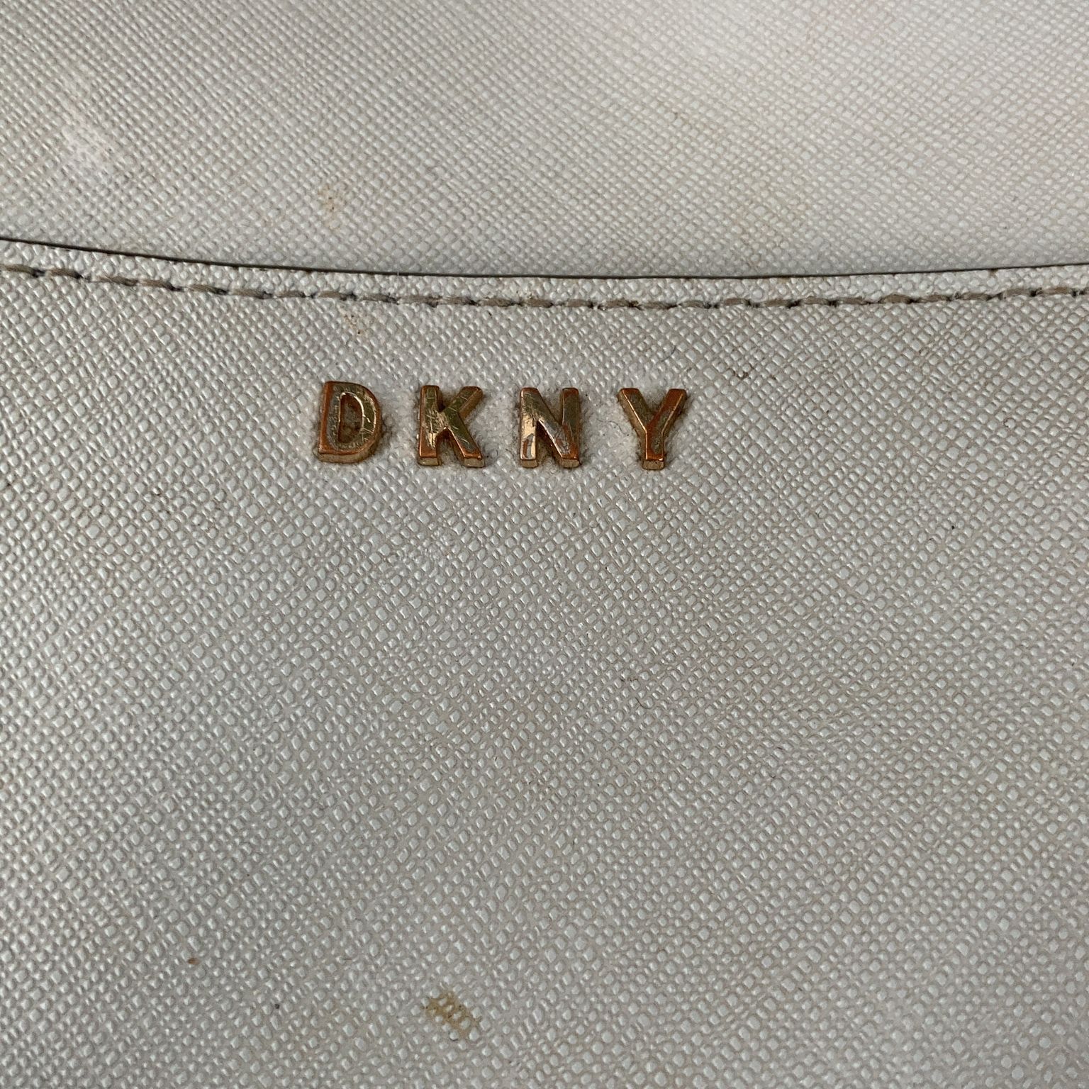 DKNY