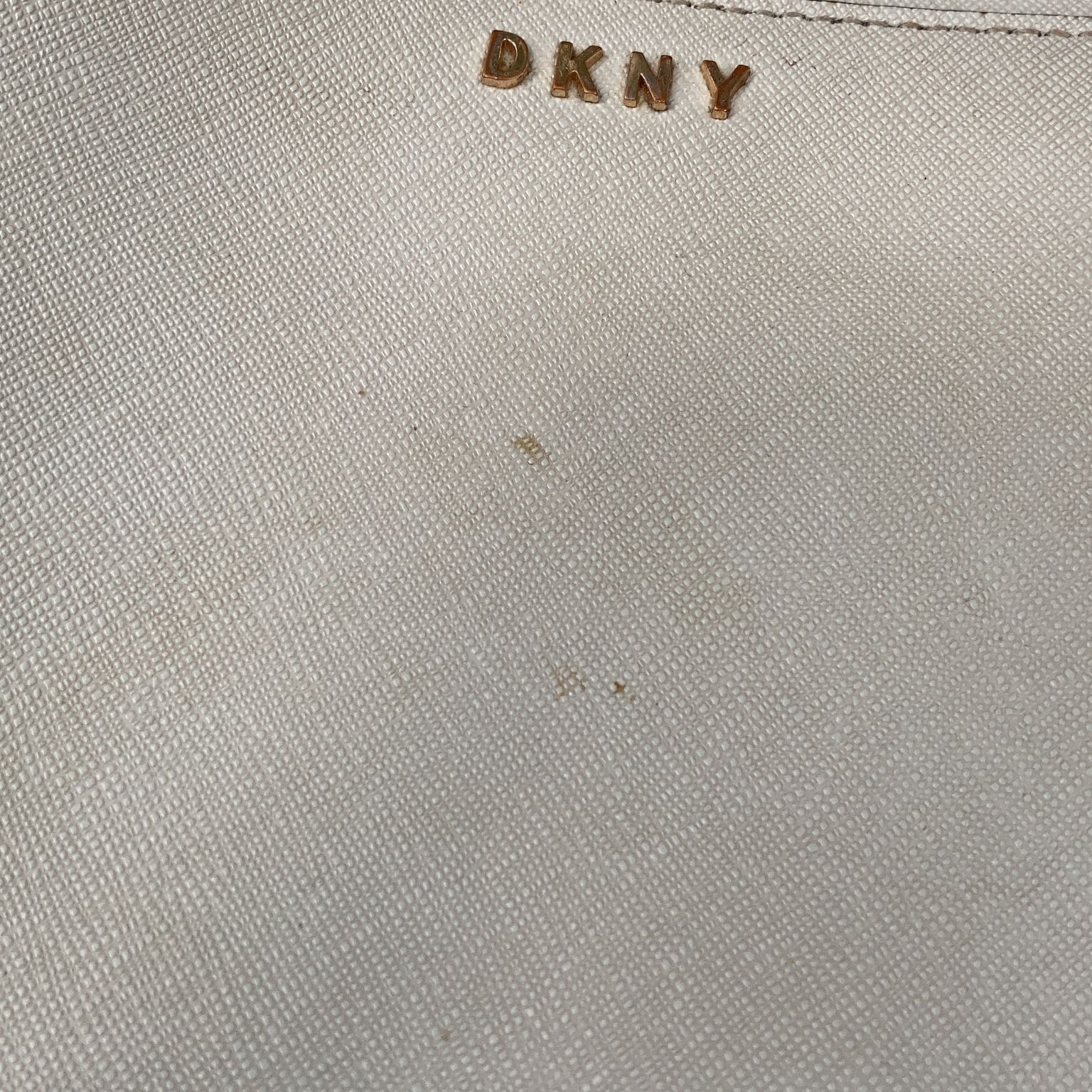 DKNY