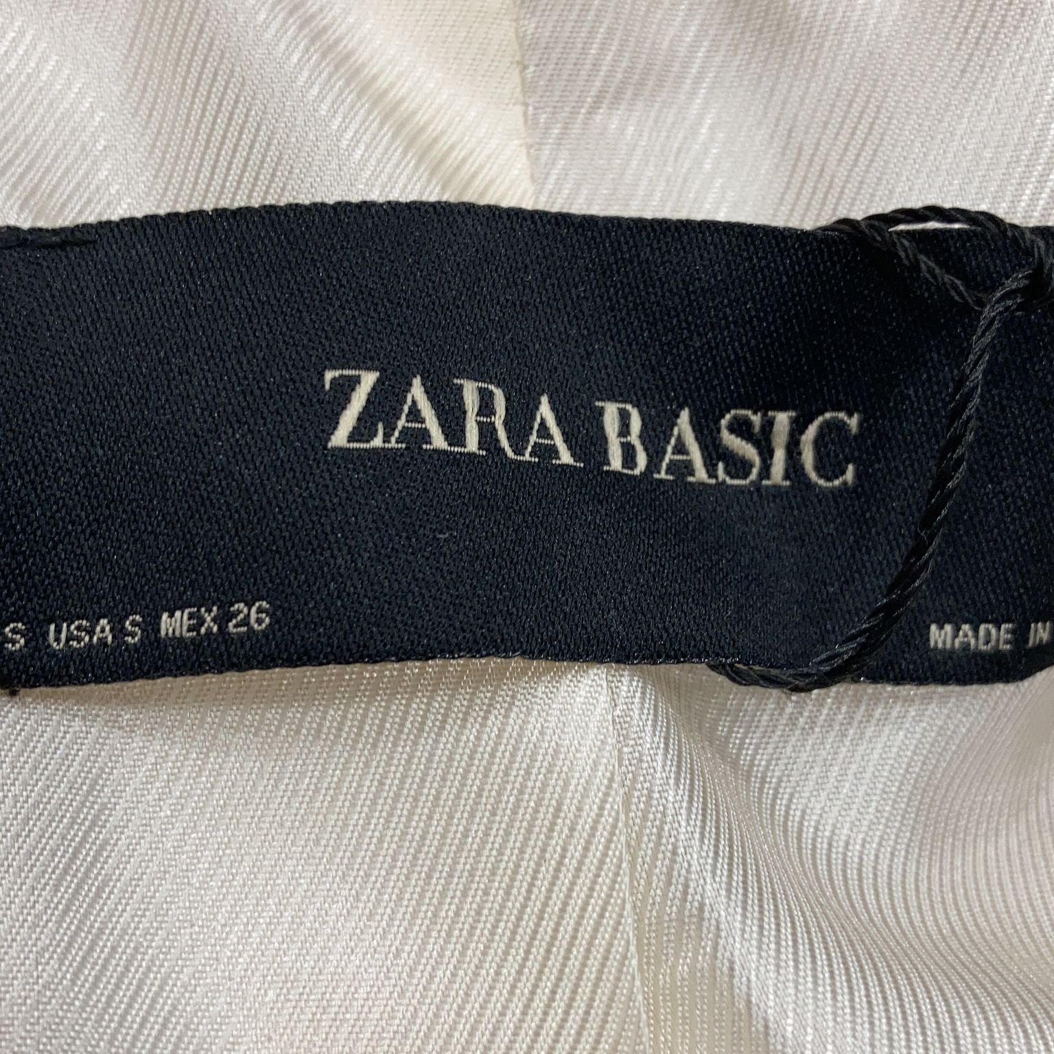 Zara Basic