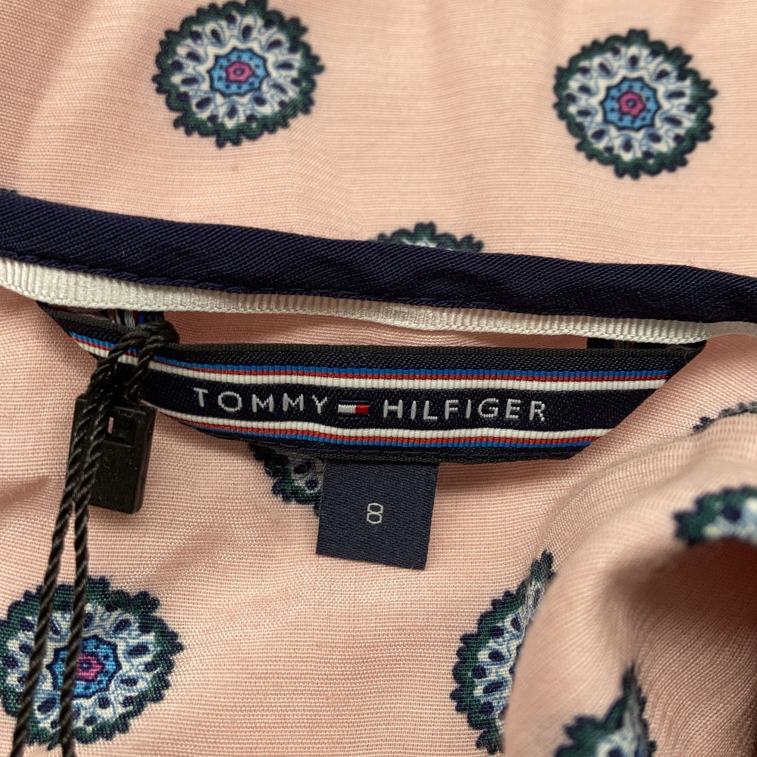 Tommy Hilfiger