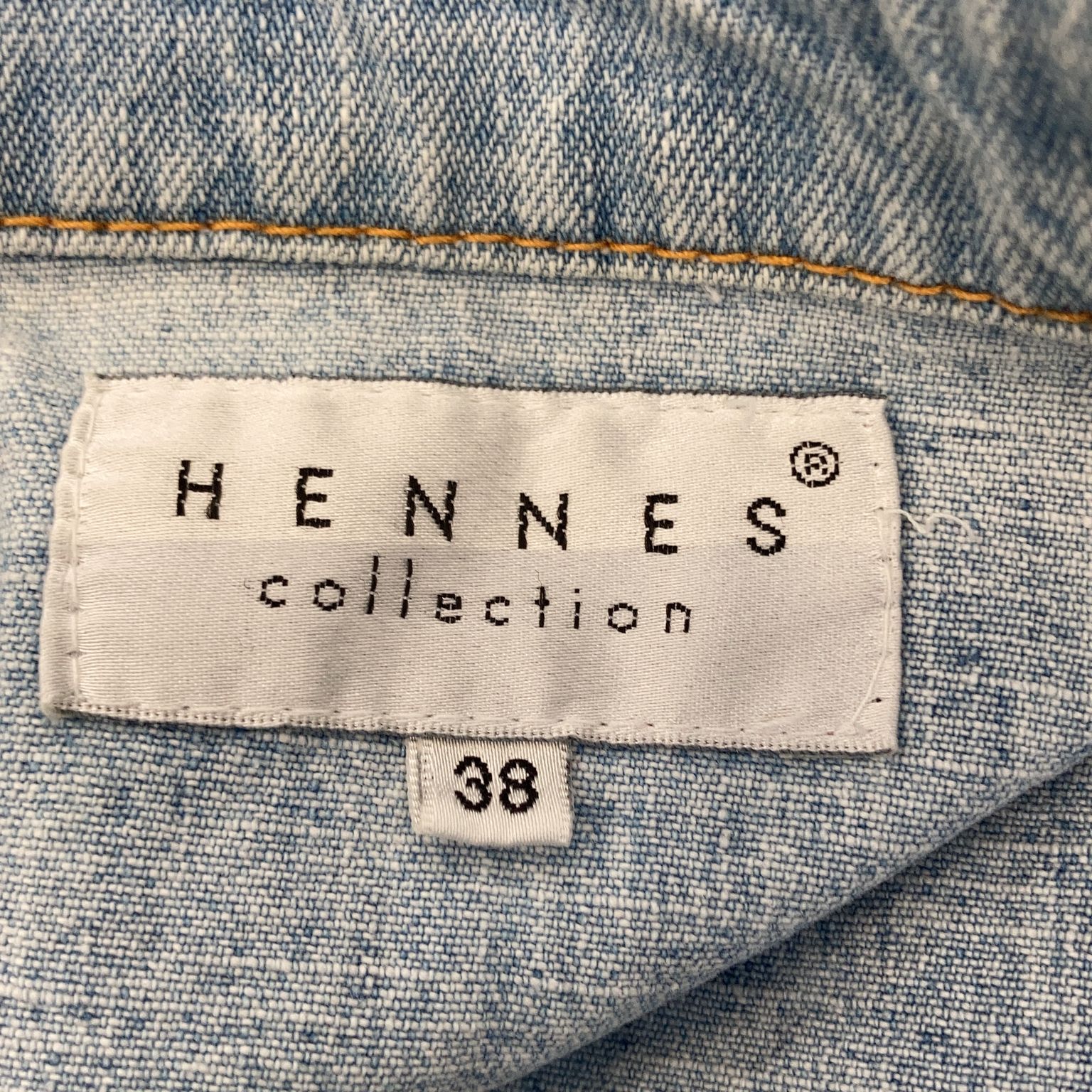 Hennes Collection