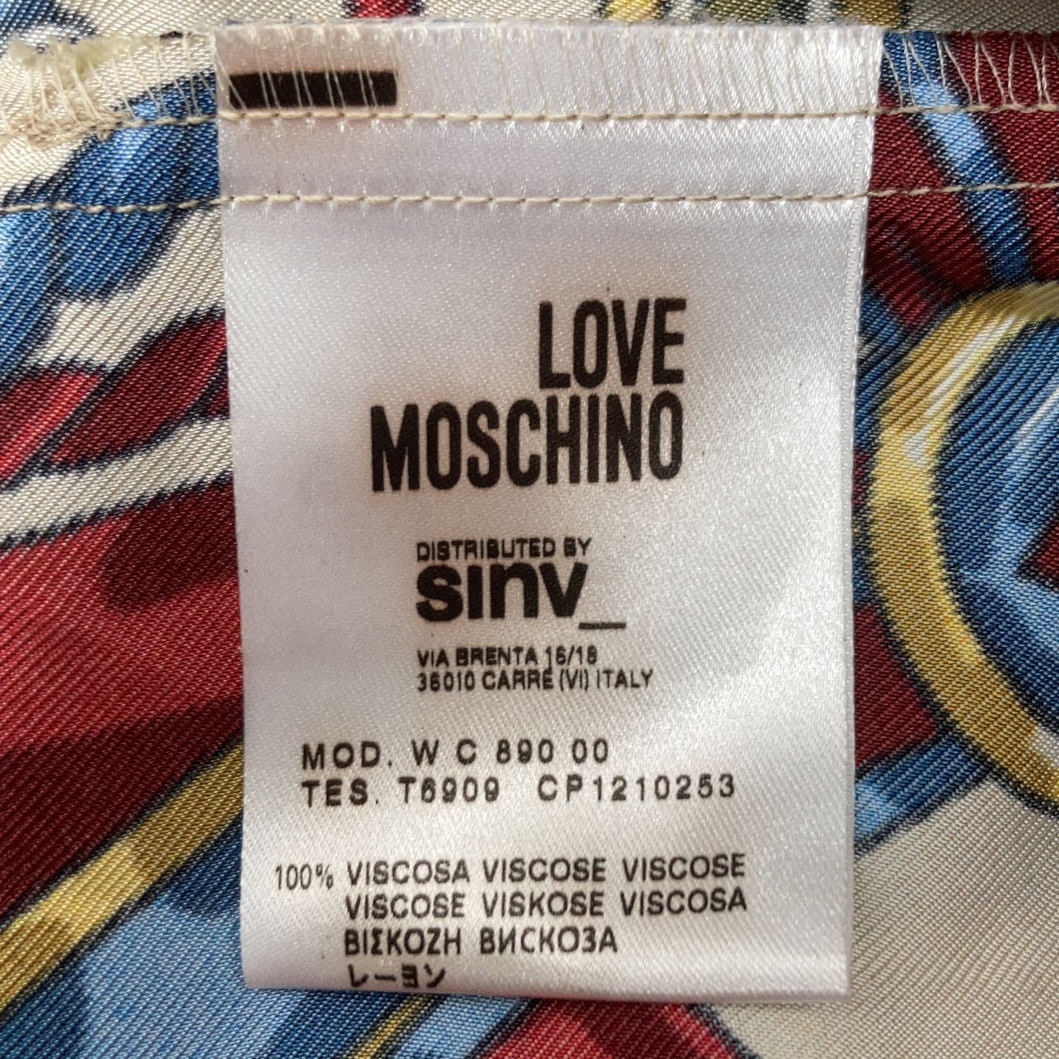 Love Moschino