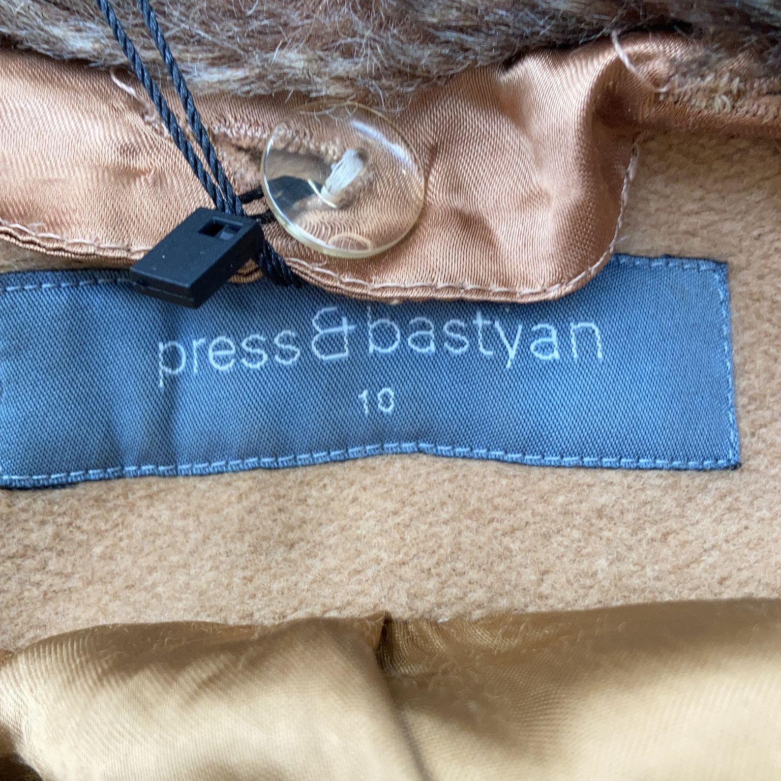 Press  Bastyan