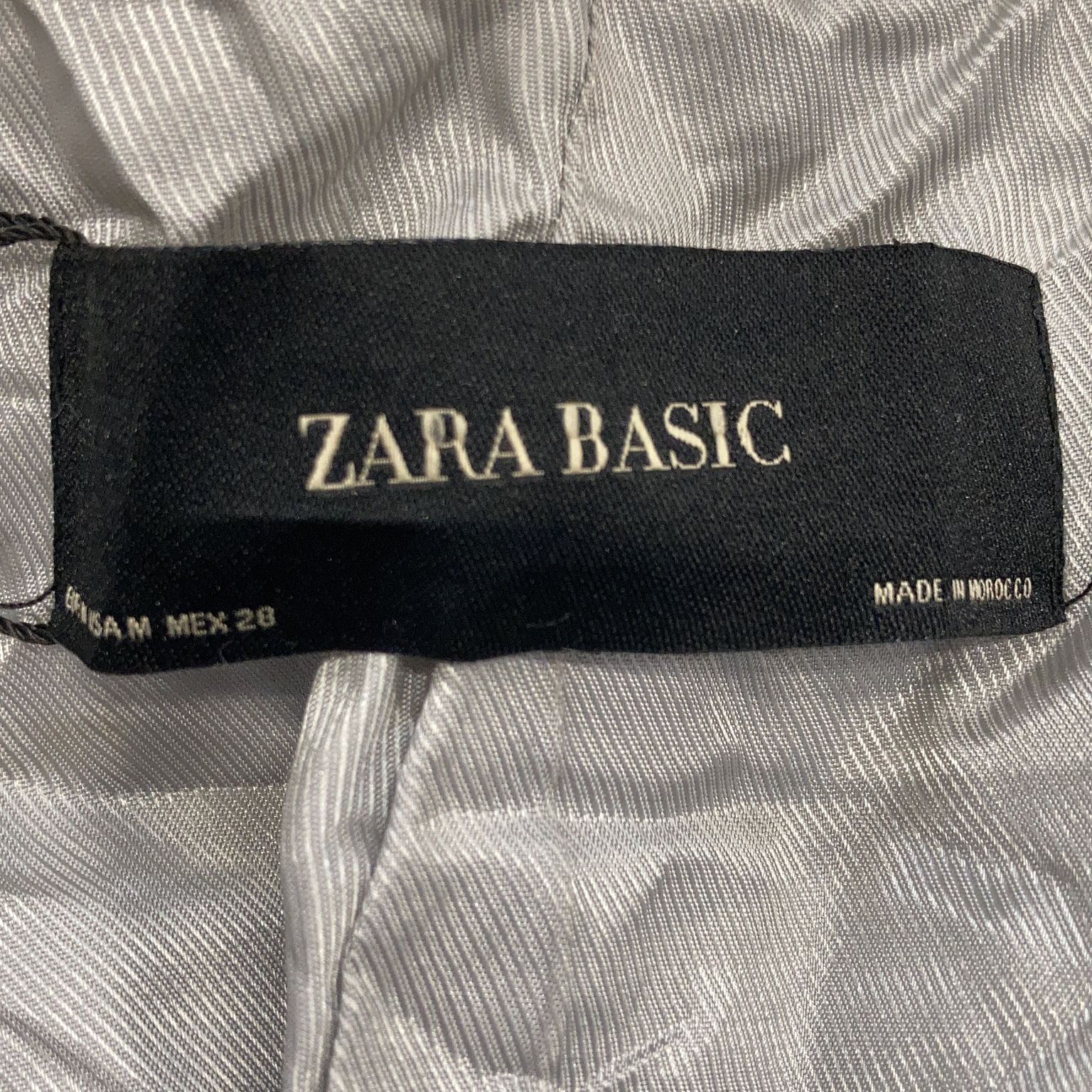 Zara Basic