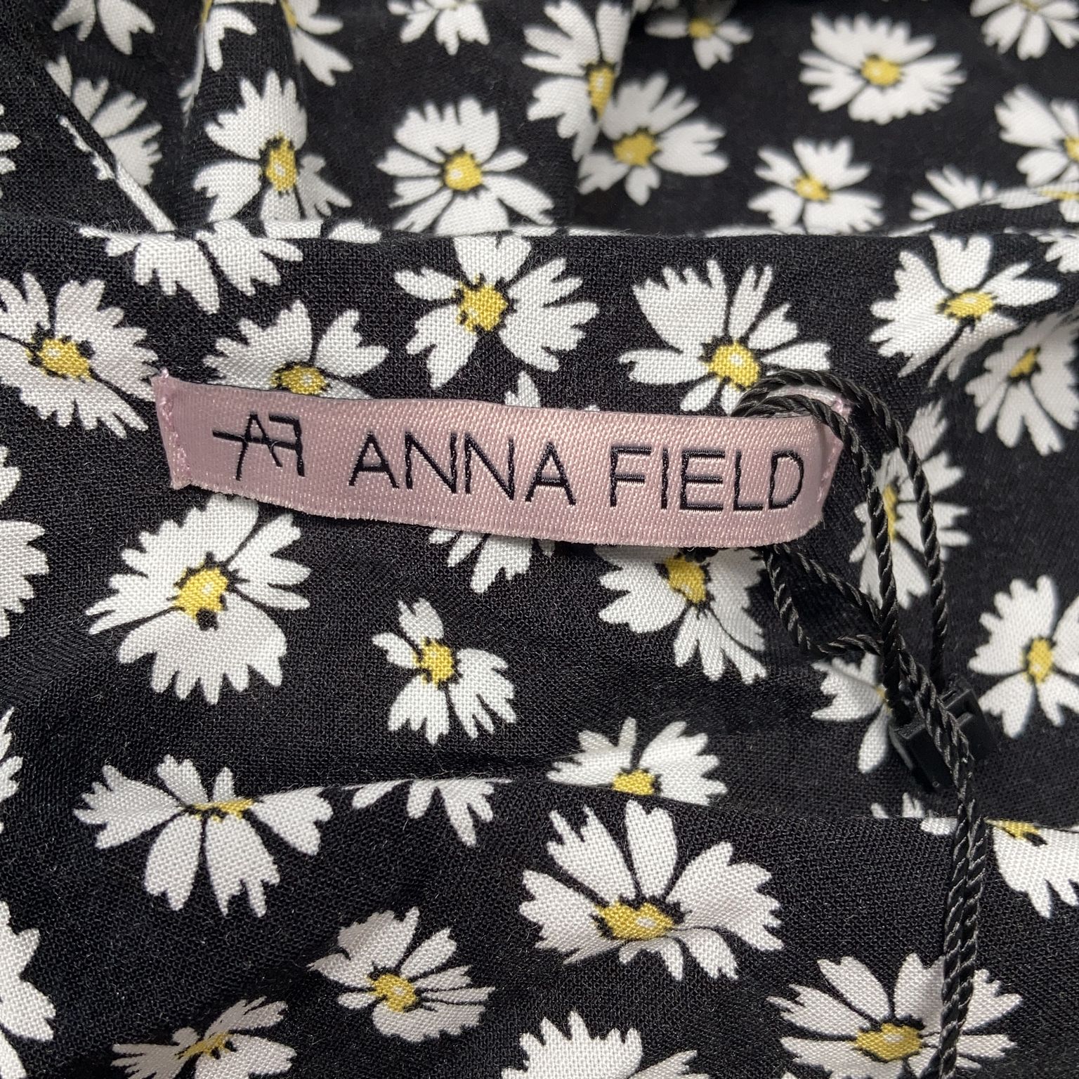 Anna Field