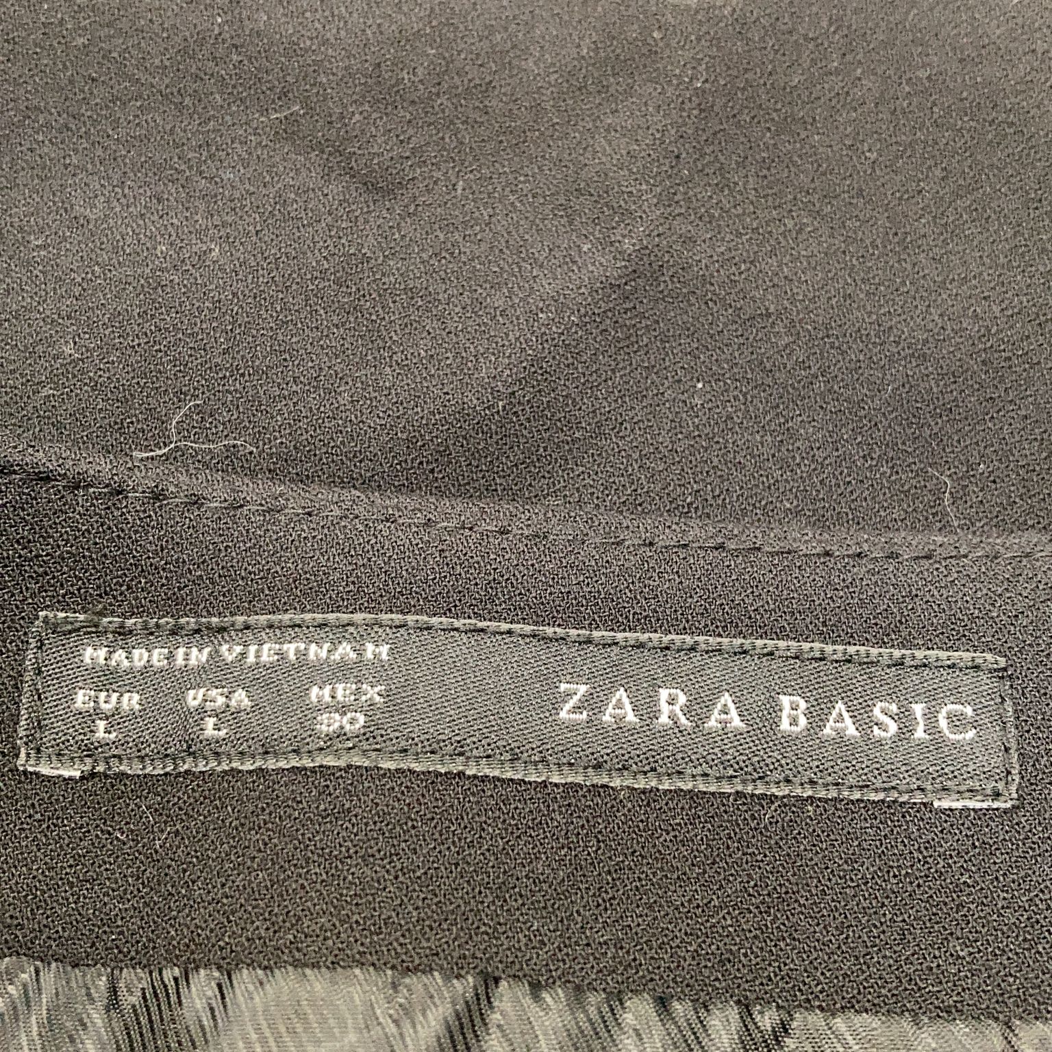 Zara Basic