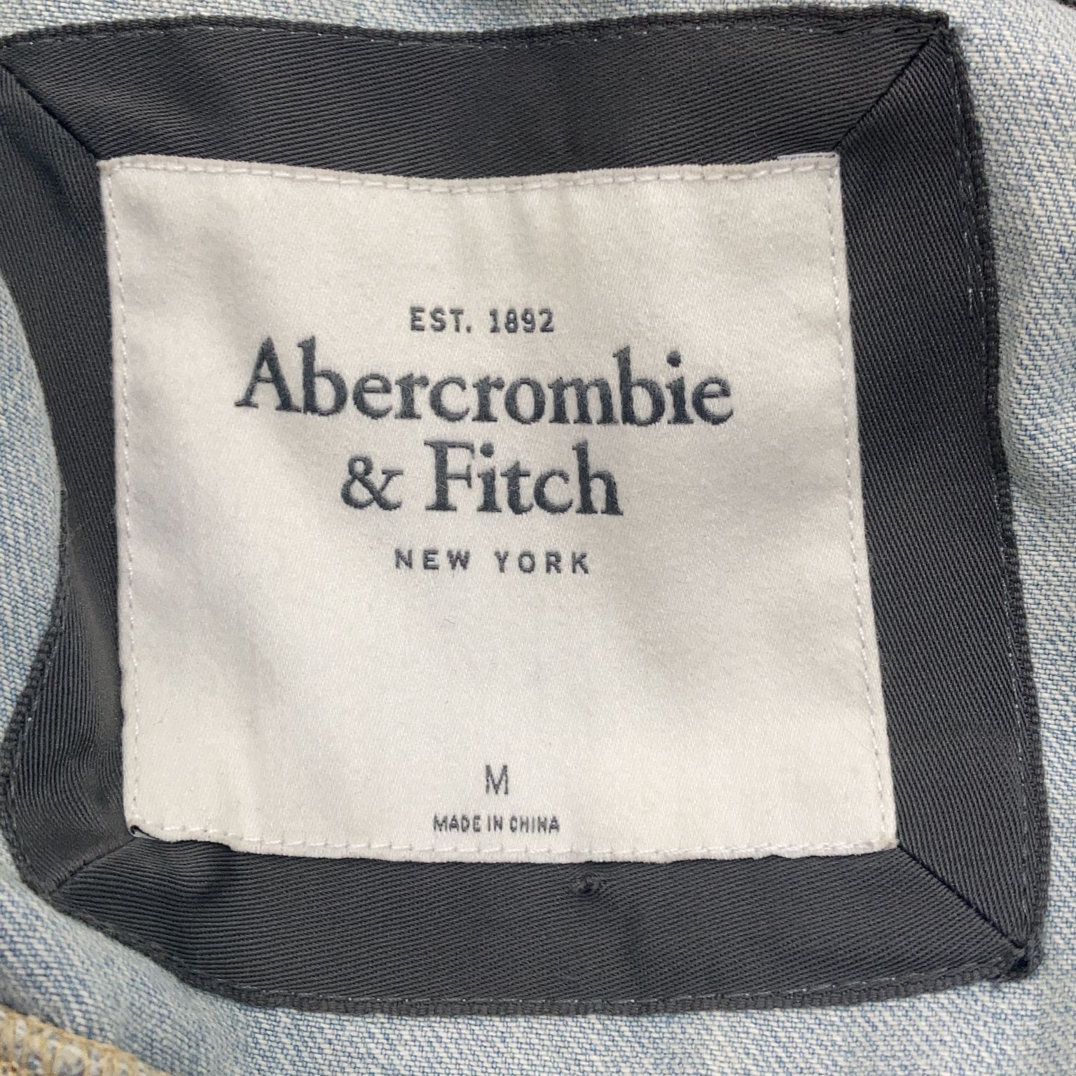 Abercrombie  Fitch