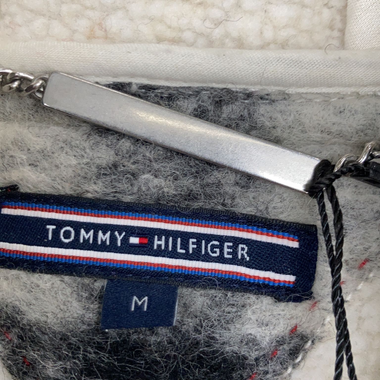 Tommy Hilfiger