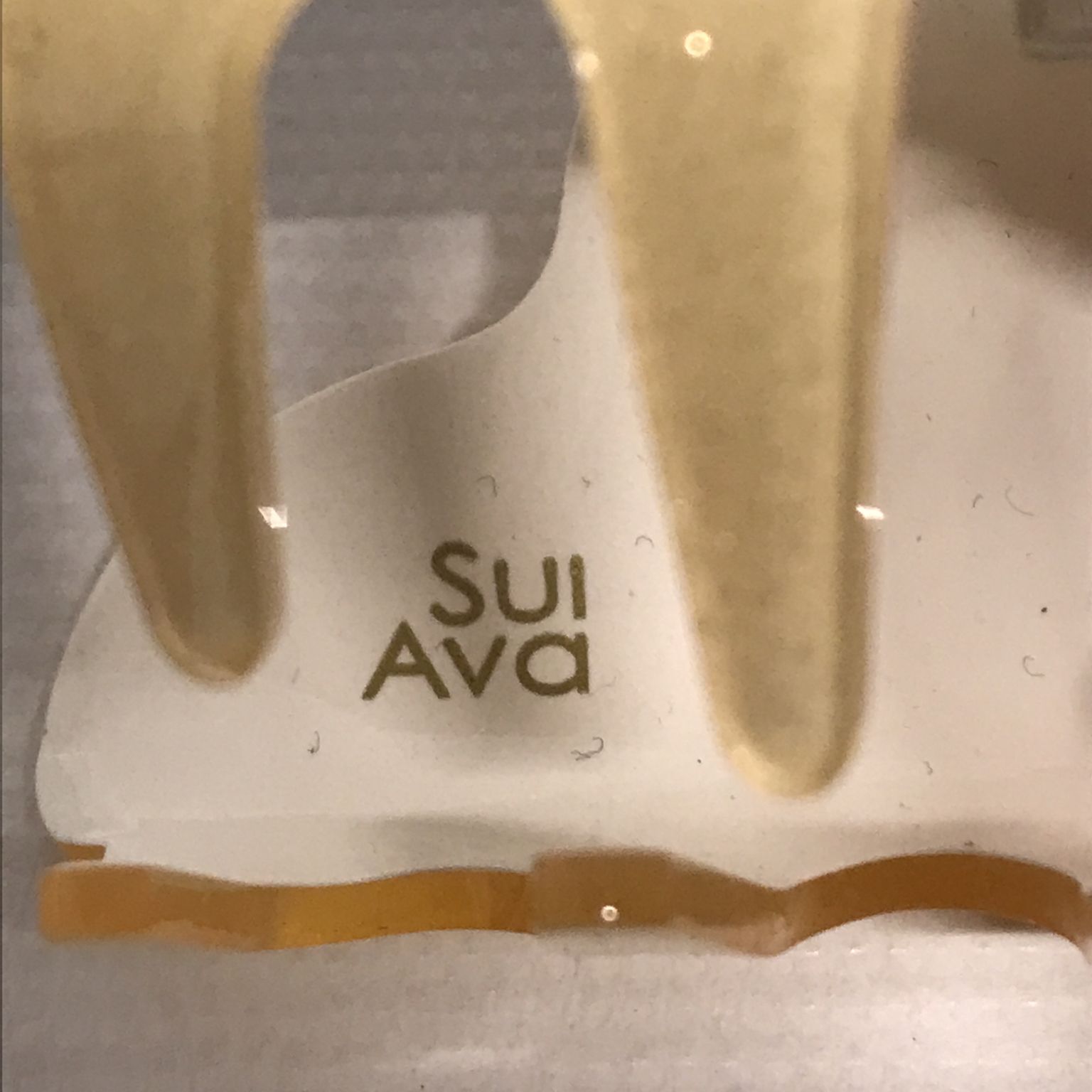 Sui Ava