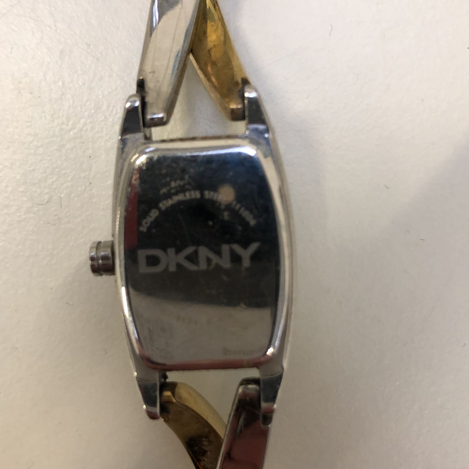 DKNY