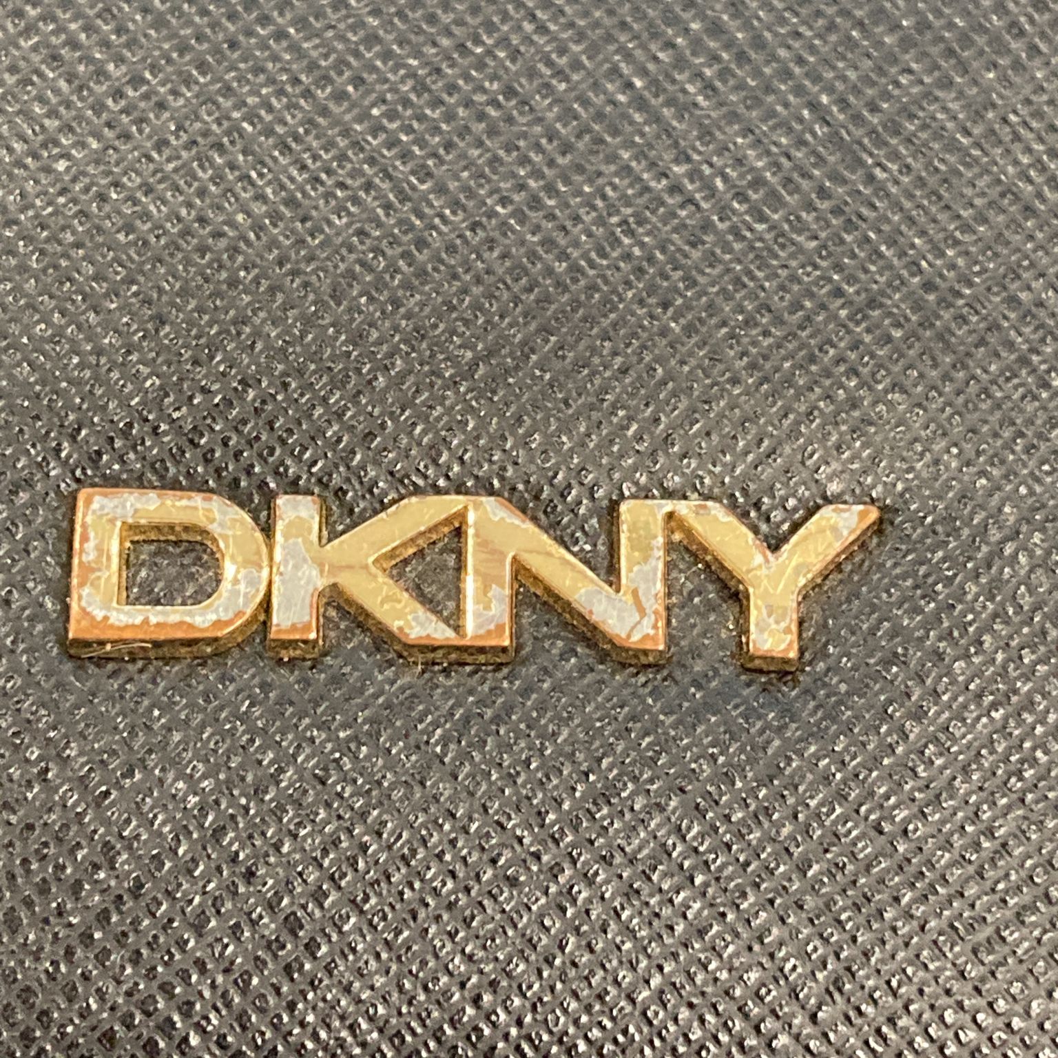 DKNY