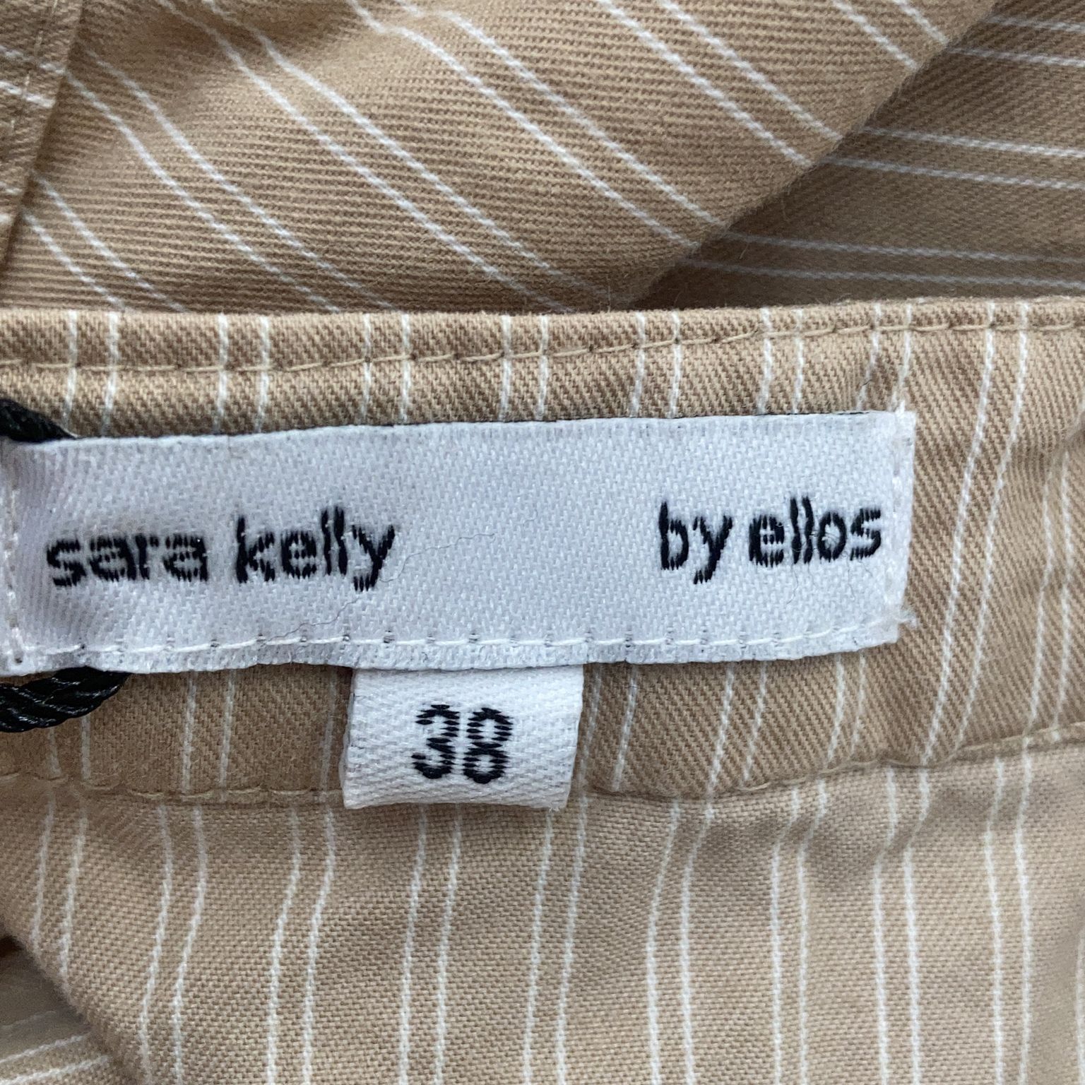 Sara Kelly by Ellos