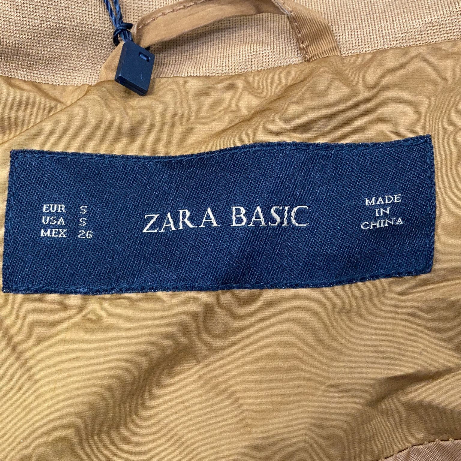 Zara Basic