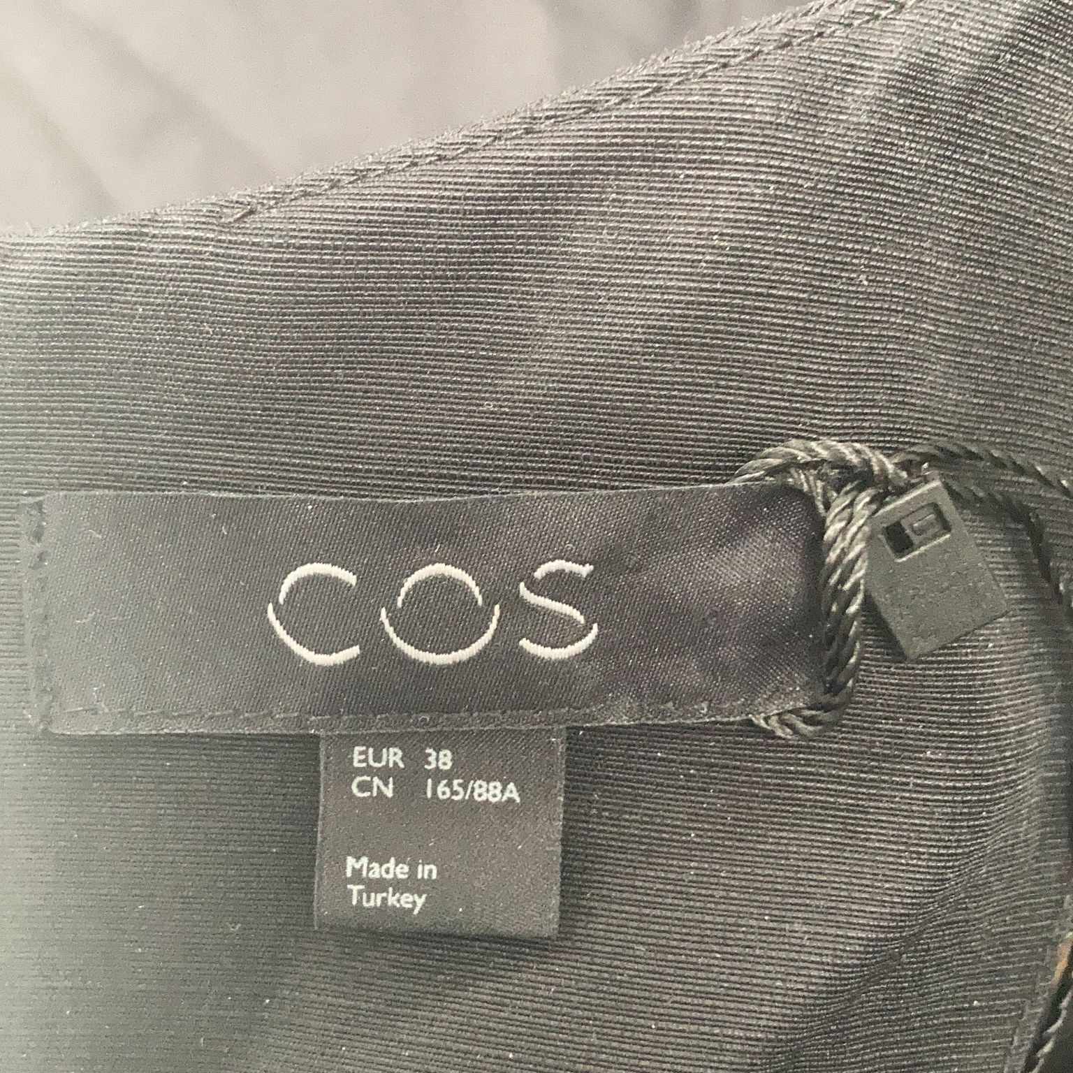 COS