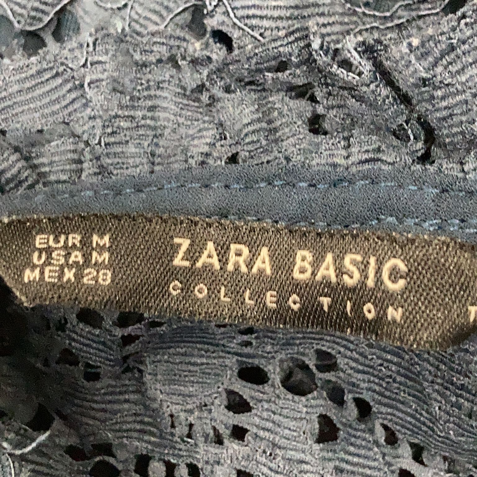 Zara Basic