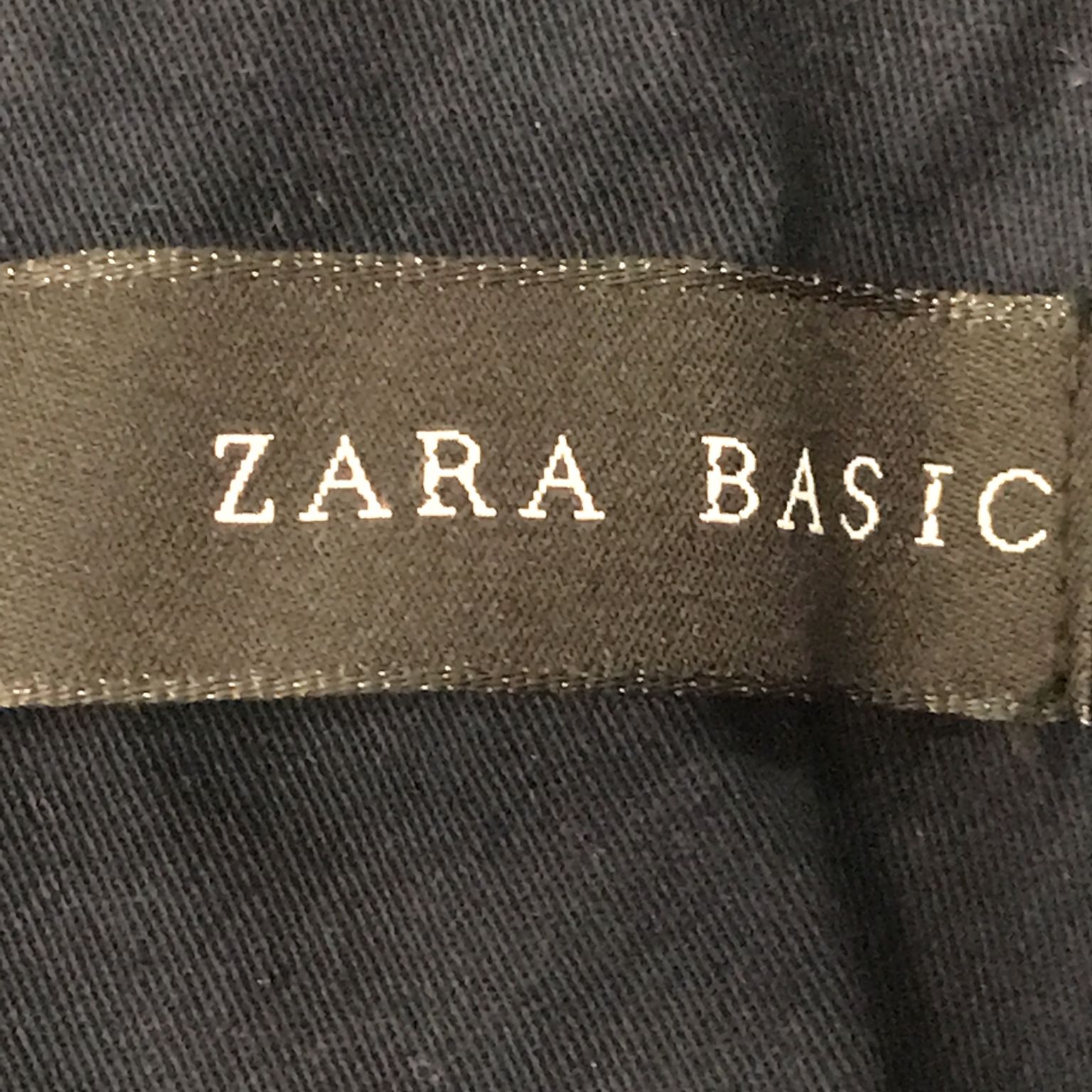 Zara Basic