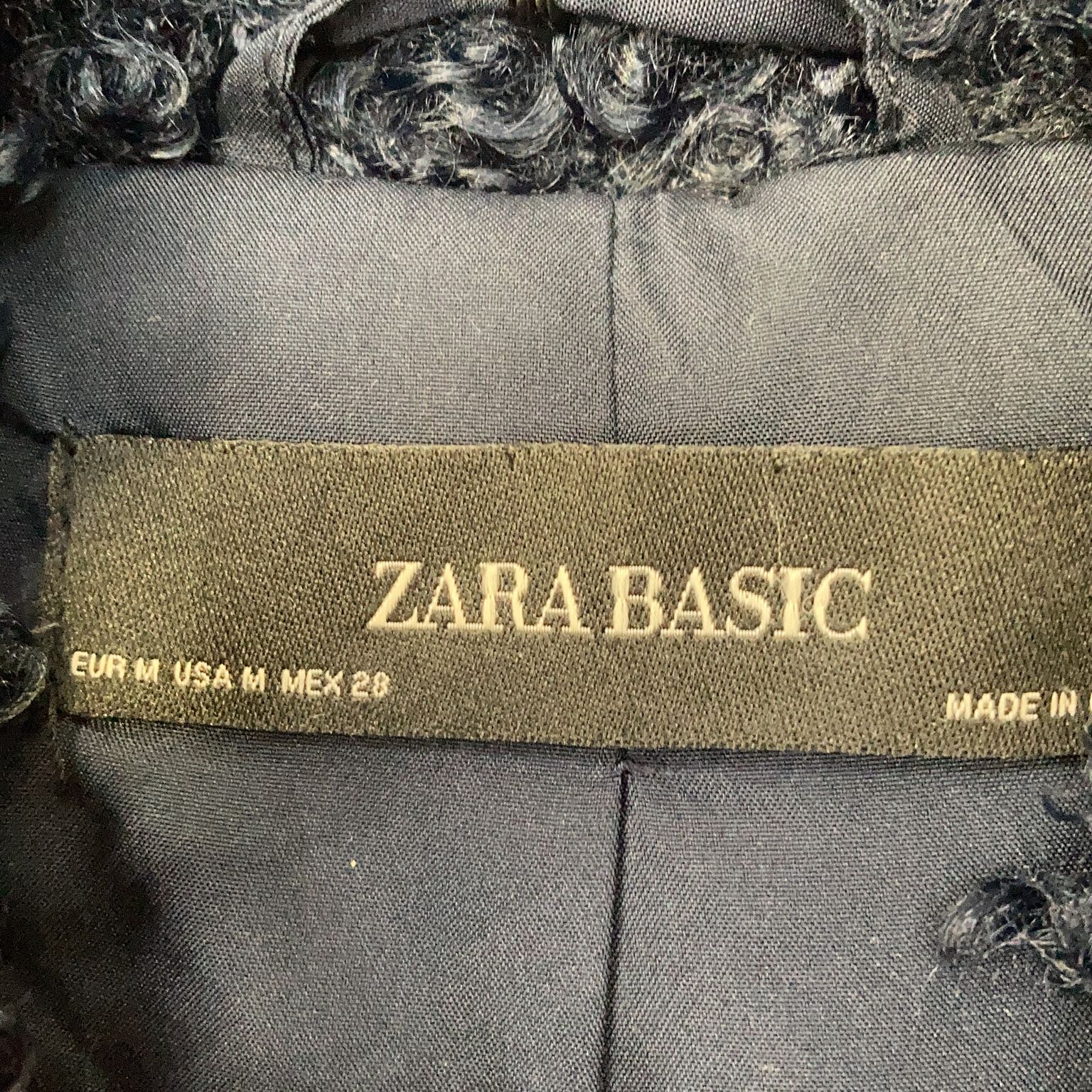 Zara Basic